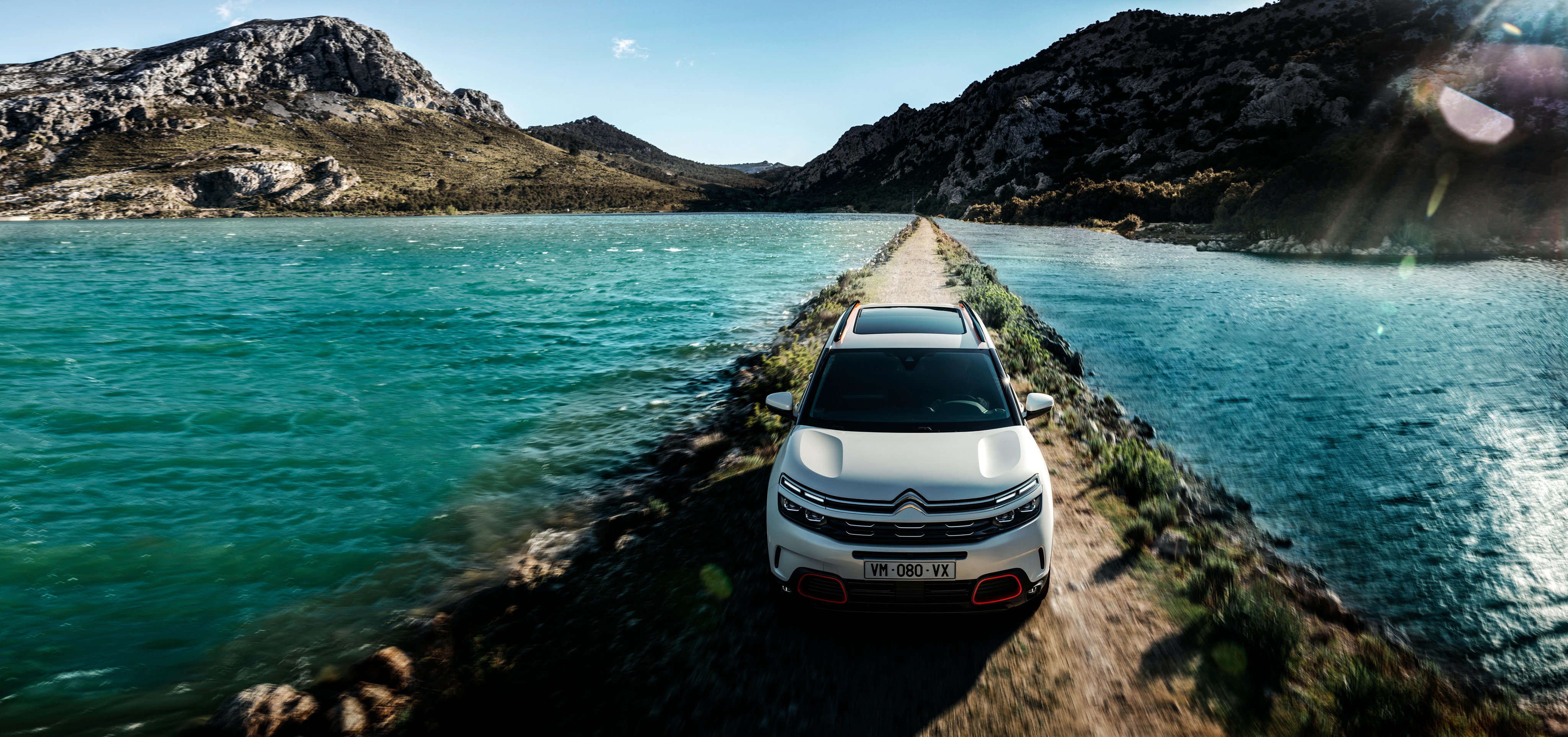 Citroen C5 Aircross Crossover SUV on a road between lakes HD Wallpaper