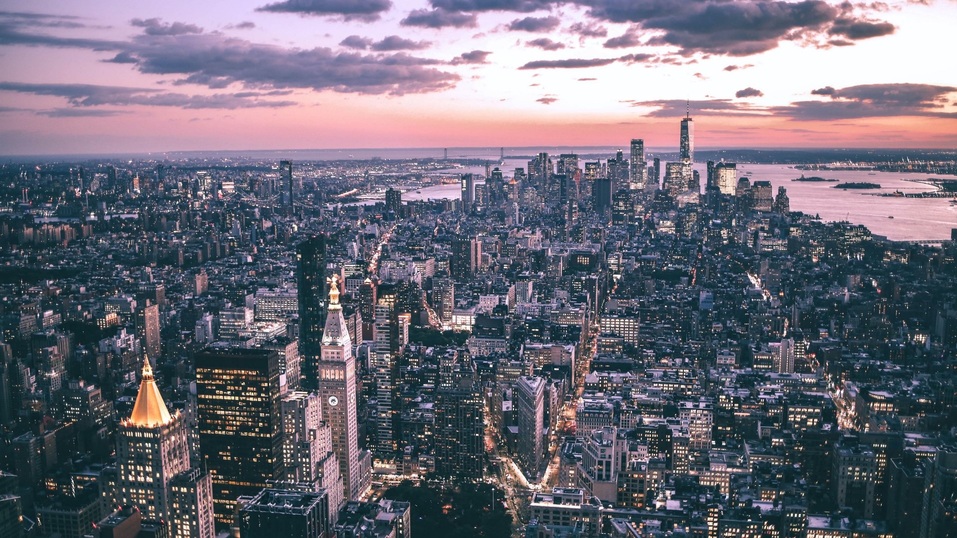 New York City Skyline at Dusk HD Wallpaper