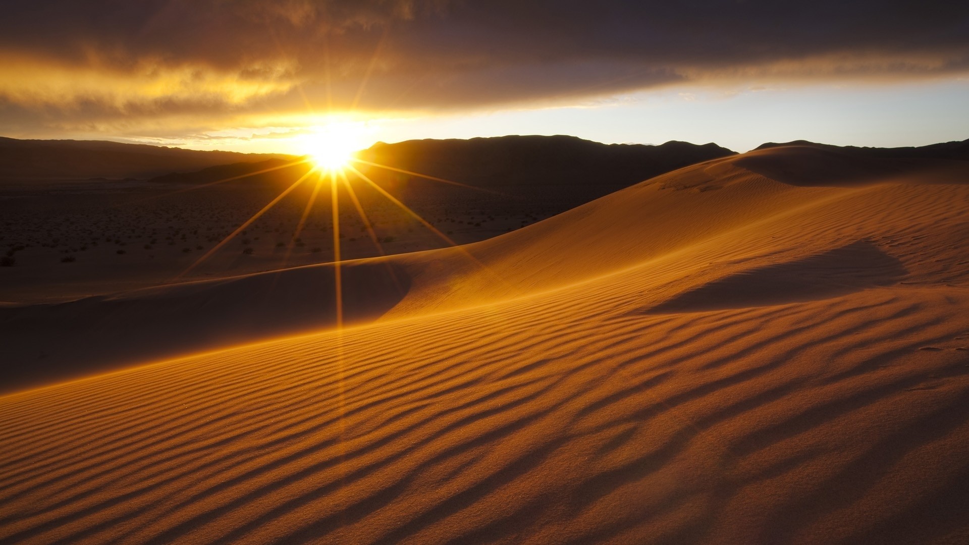 Sunset over sand dunes HD Wallpaper