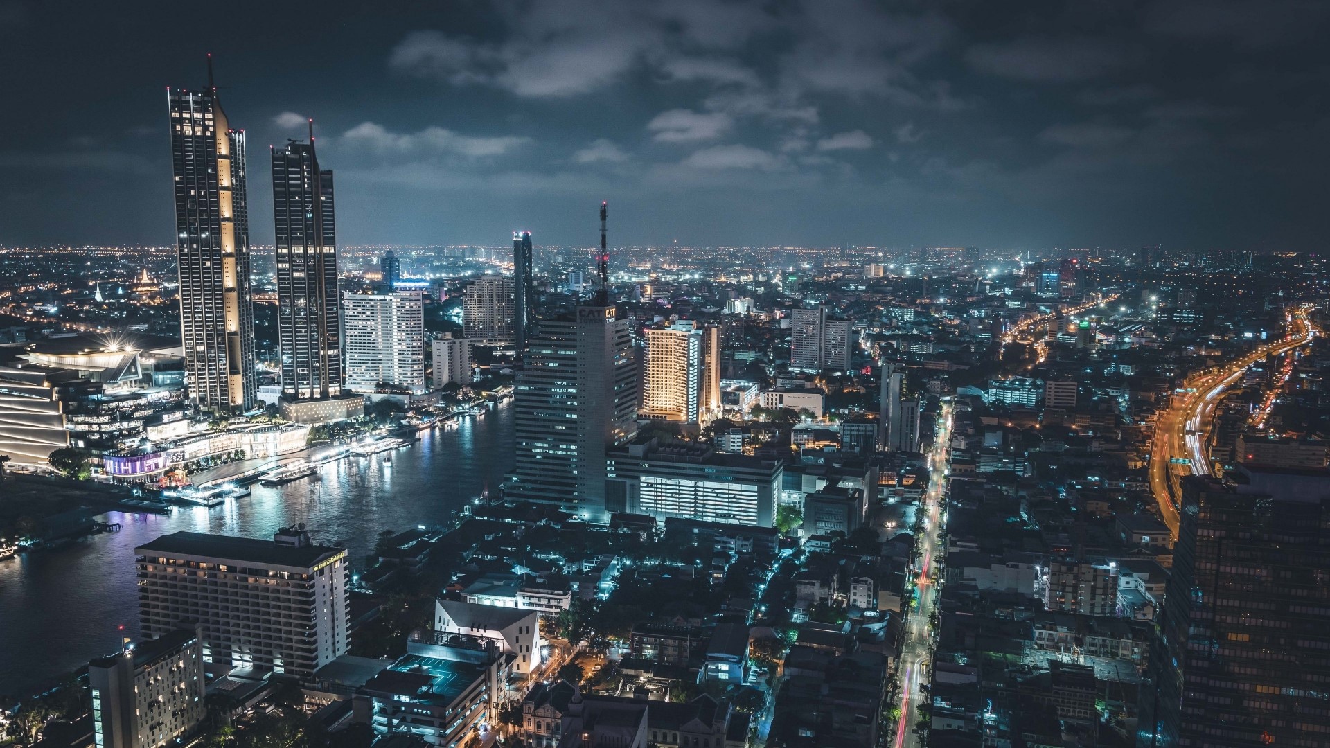 Bangkok cityscape at night with Chao Phraya River HD Wallpaper