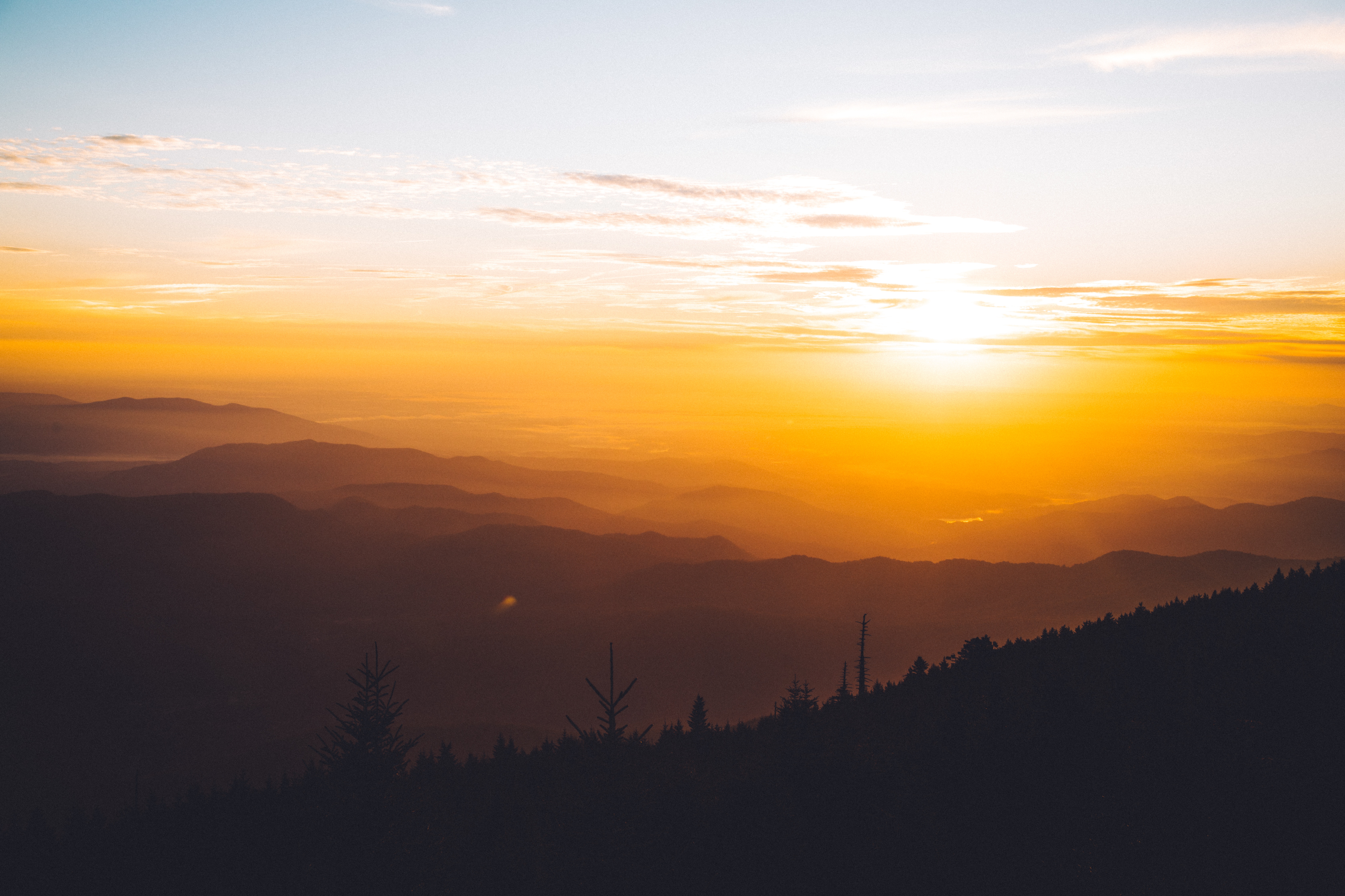 Sunrise over the Blue Ridge Mountains HD Wallpaper