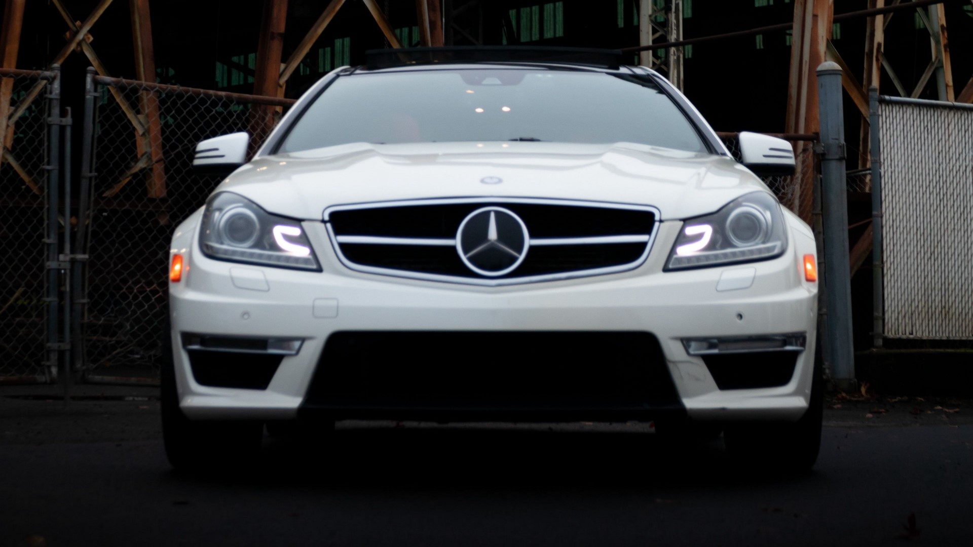 White Mercedes-Benz C-Class Coupe HD Wallpaper