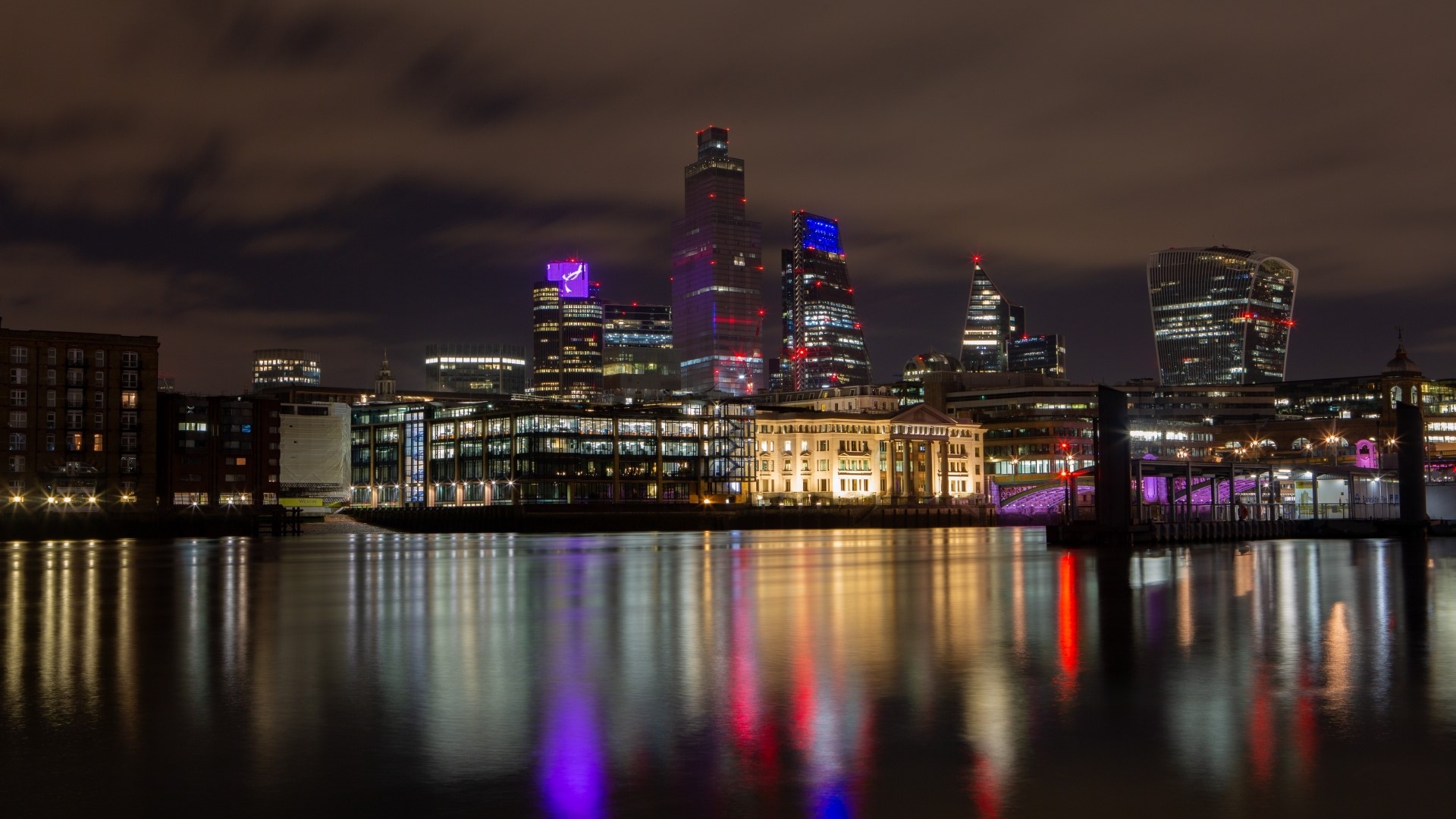 London skyline at night with river reflections HD Wallpaper