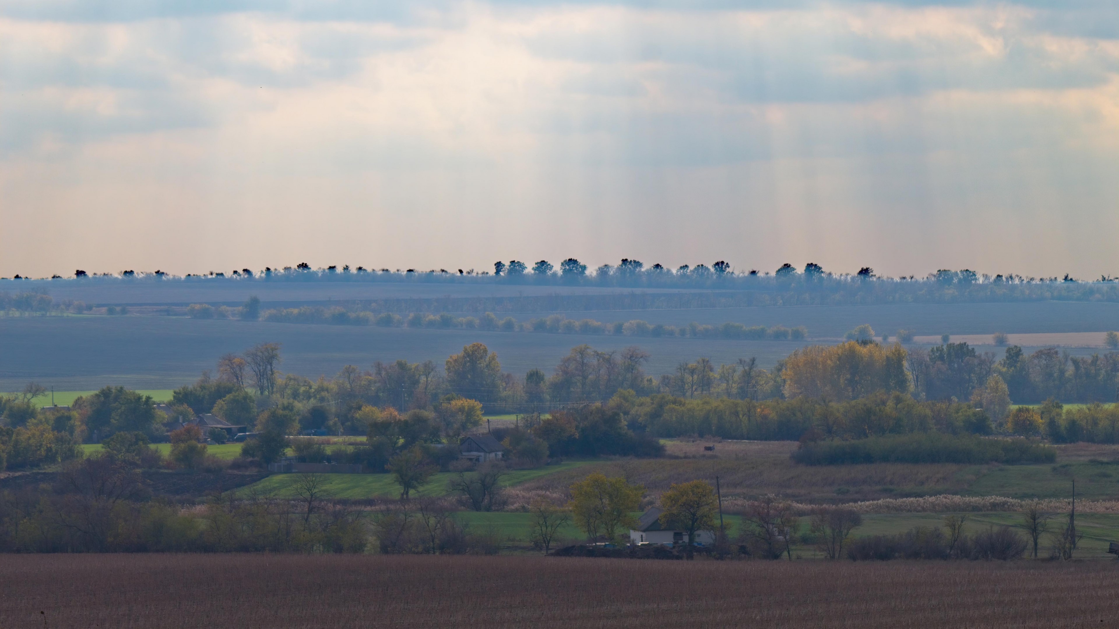 4K Autumn Landscape with Sunbeams HD Wallpaper