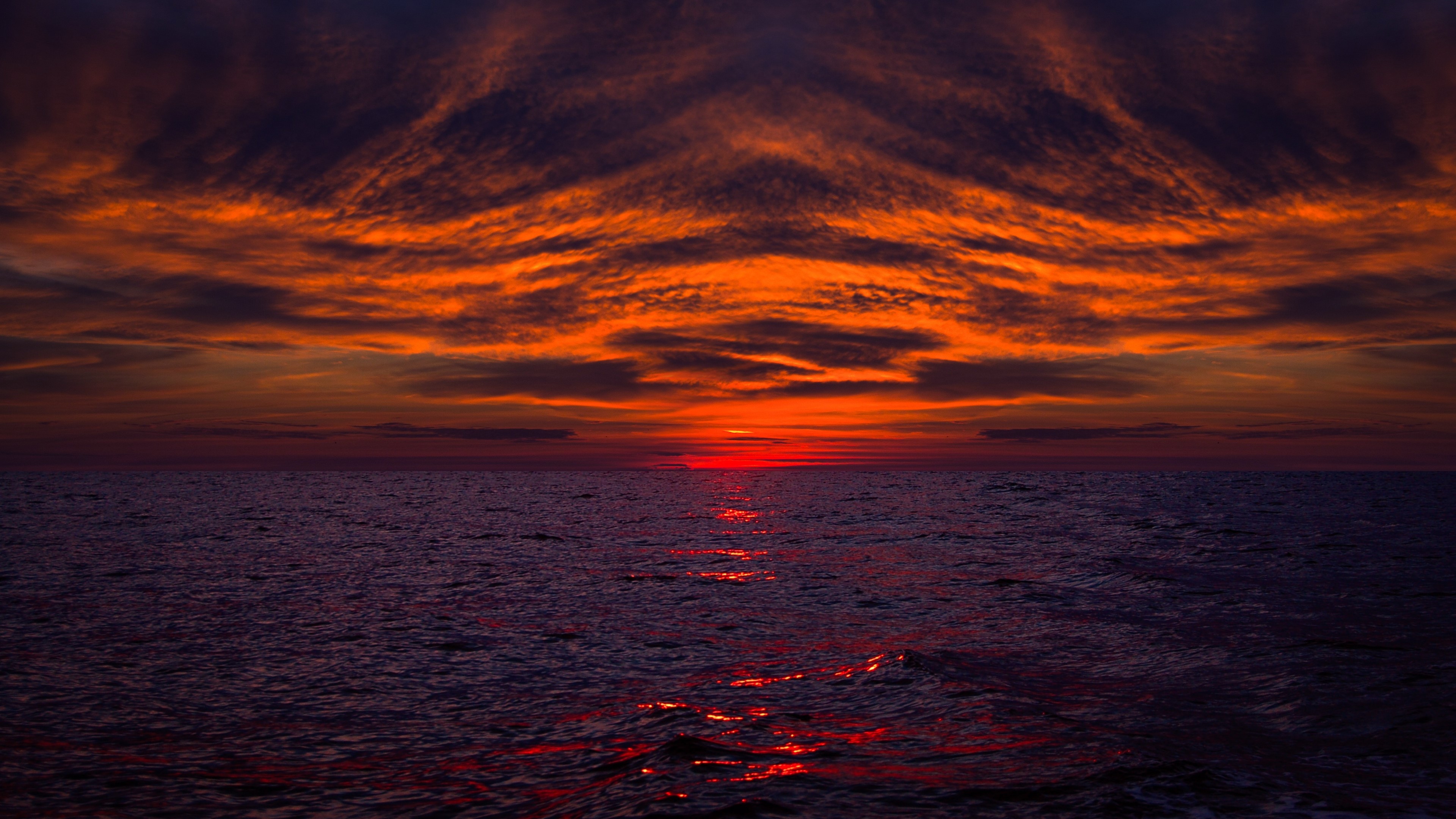 4K Sunset Over the Ocean HD Wallpaper