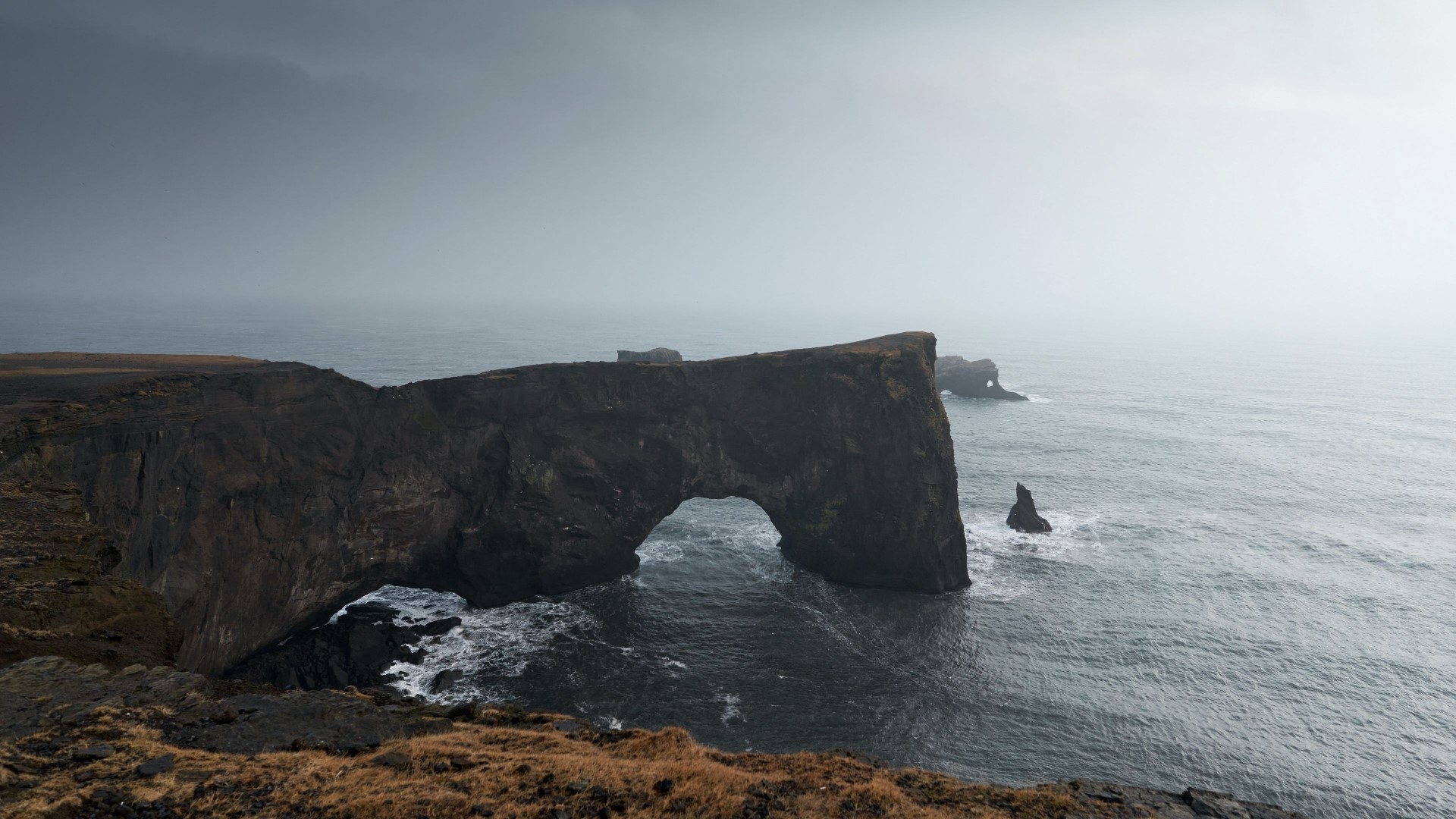 Dyrhólaey Arch in Iceland HD Wallpaper
