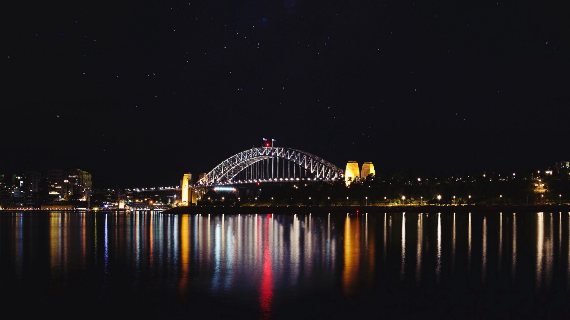 Sydney Harbour Bridge at night HD Wallpaper