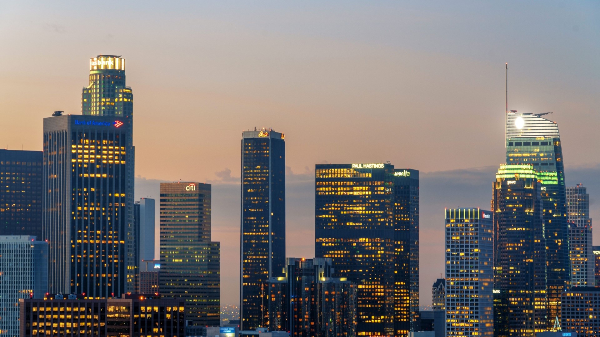 Downtown Los Angeles Skyline at Dusk HD Wallpaper