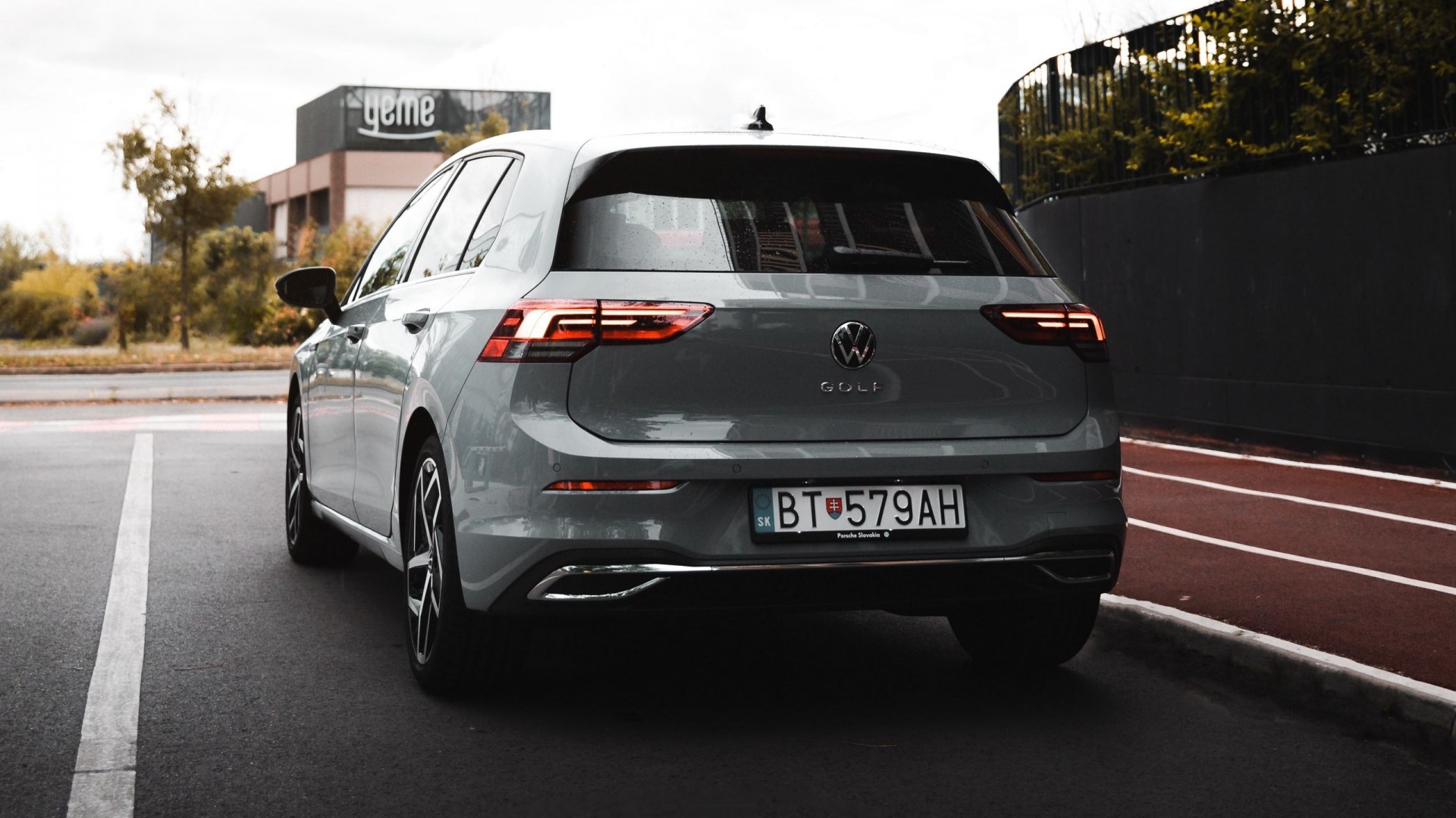 Volkswagen Golf rear view HD Wallpaper