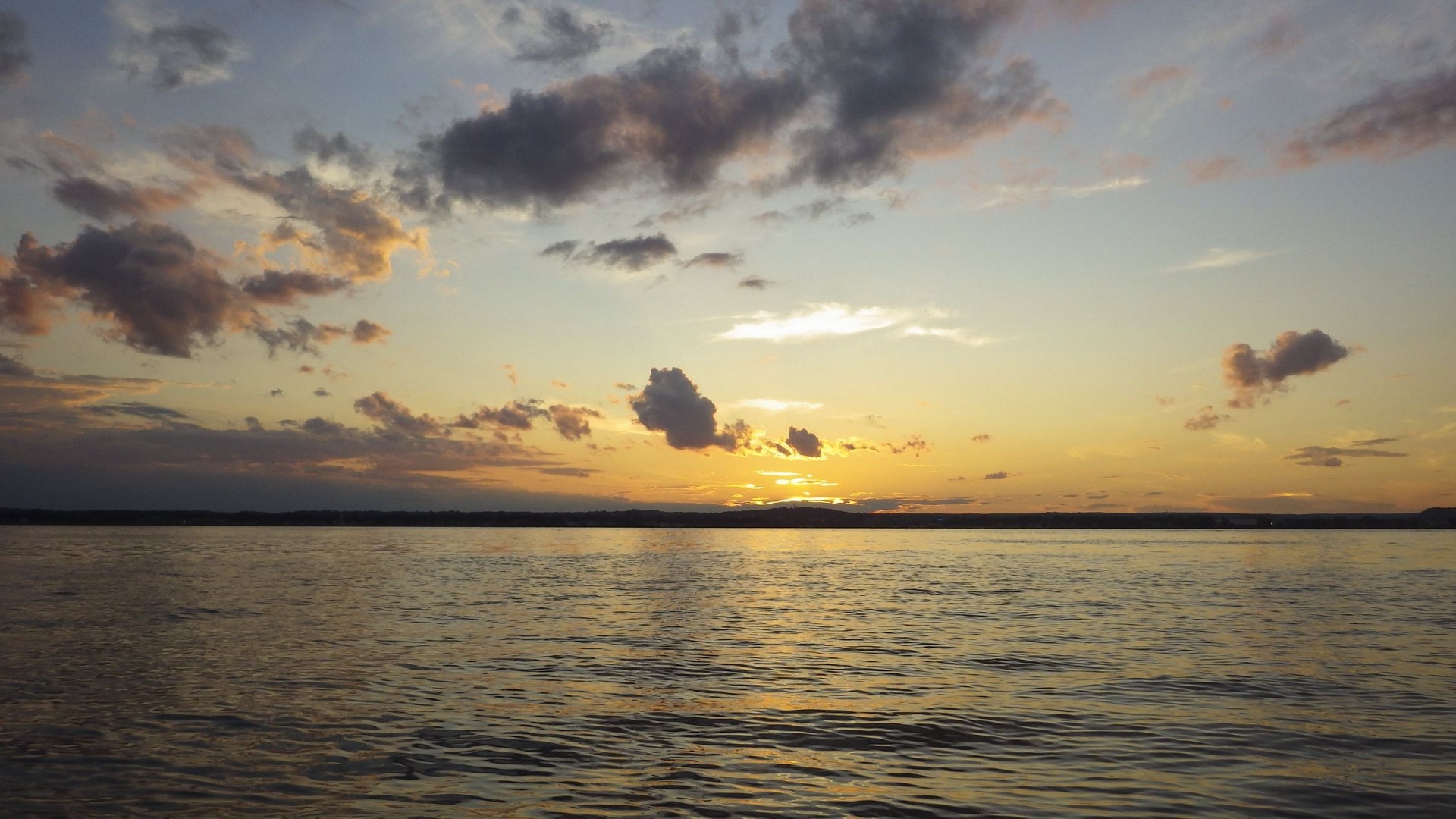 Sunset over the water HD Wallpaper