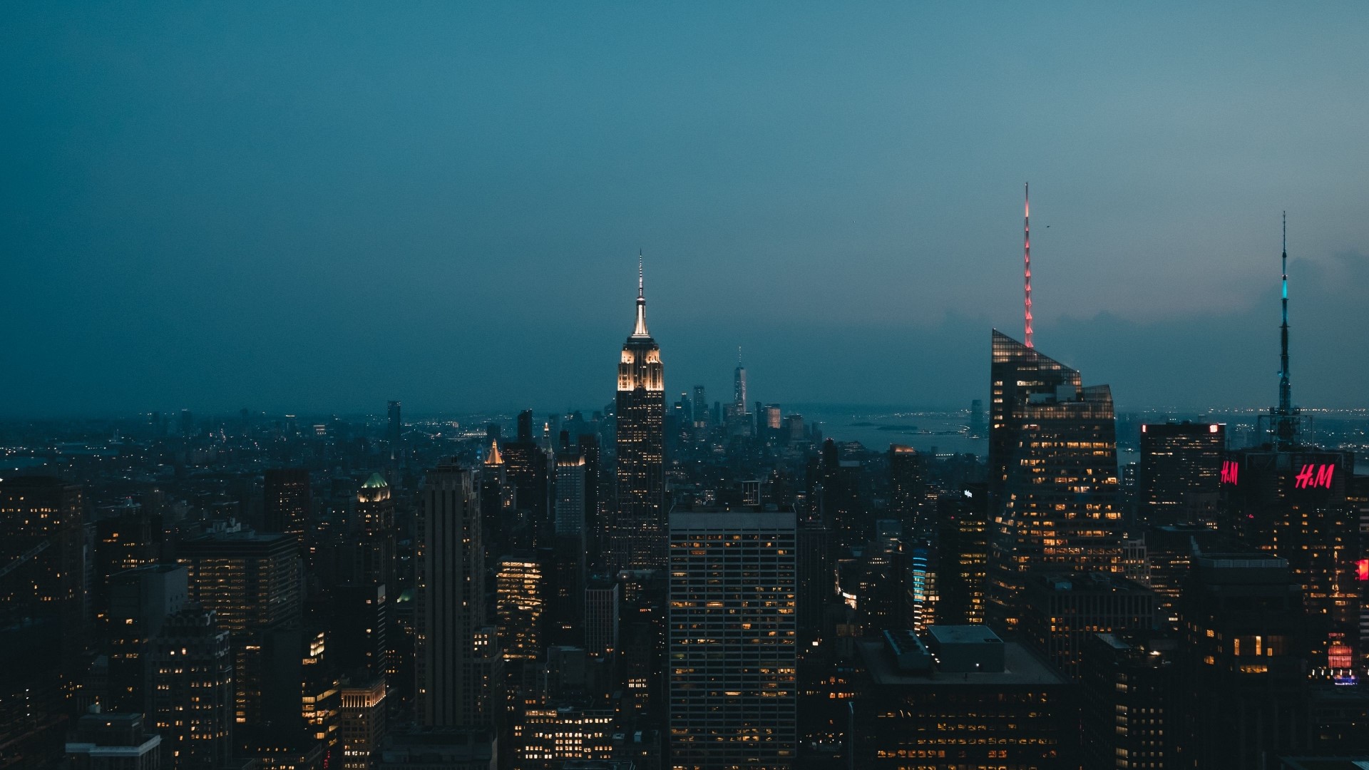 New York City Skyline at Dusk HD Wallpaper