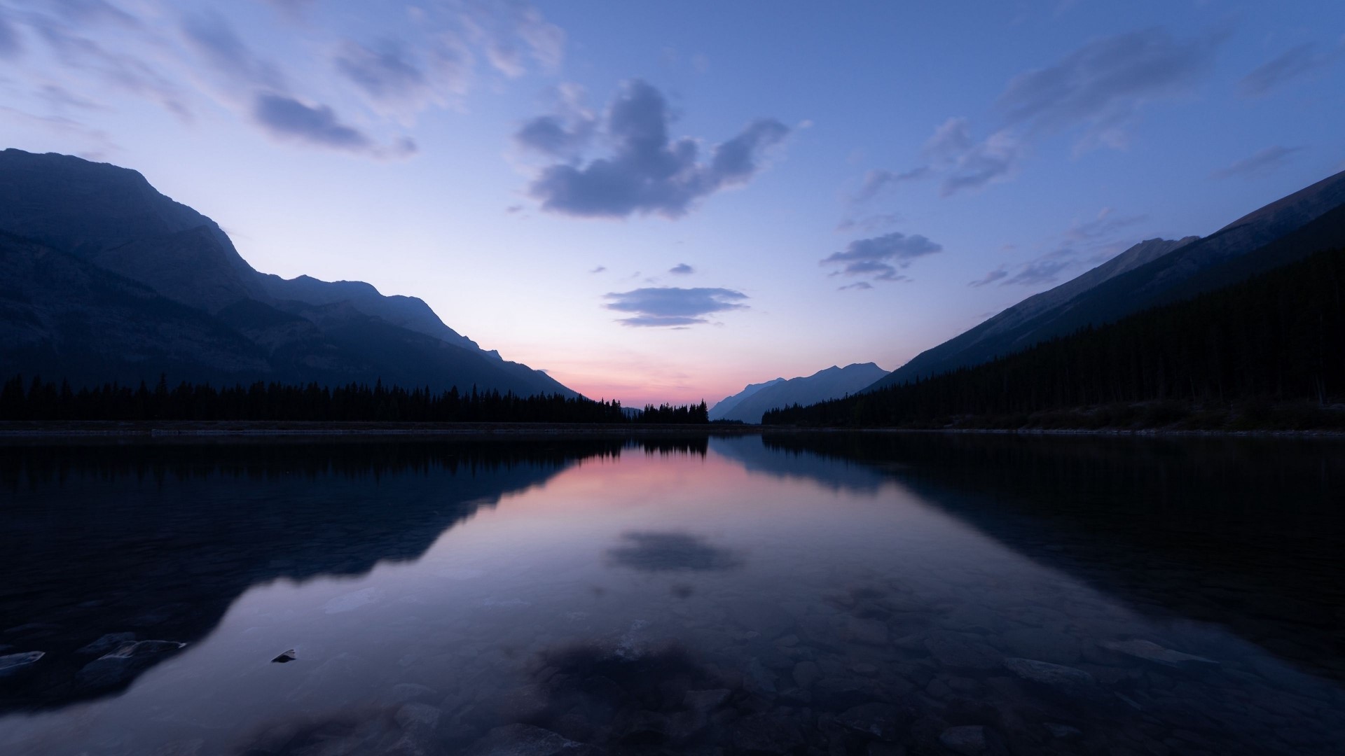 Lake and mountains at twilight HD Wallpaper