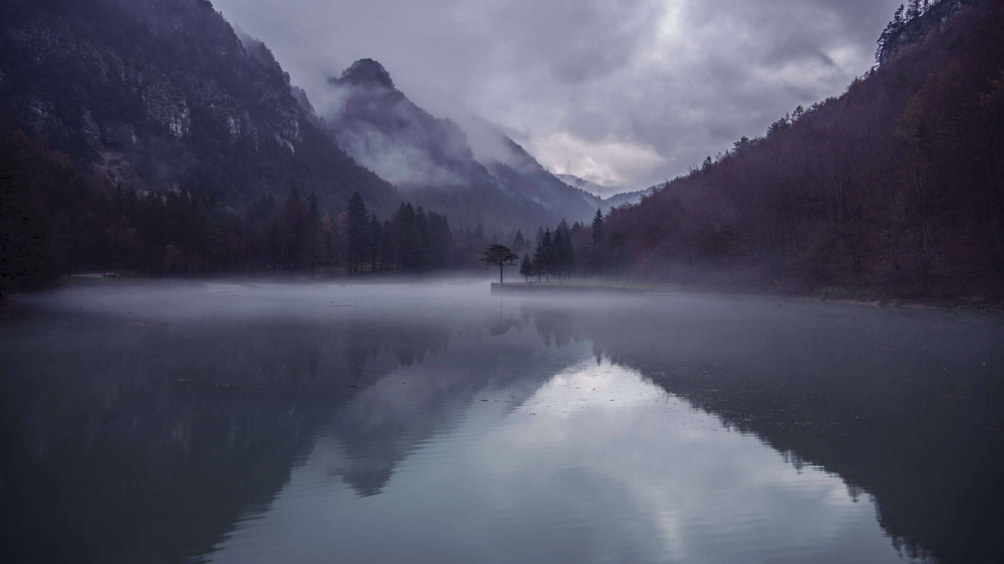 Misty Lake and Mountains HD Wallpaper