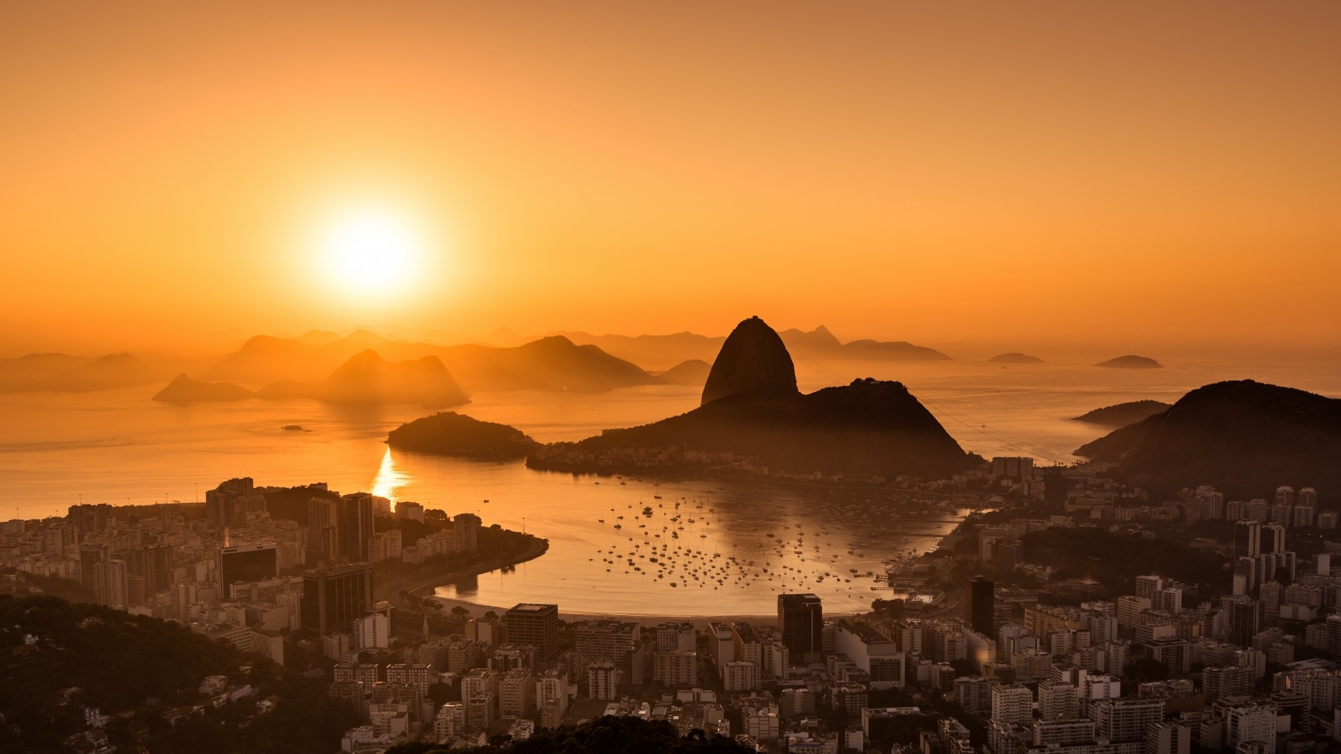 Sunset over Rio de Janeiro with Sugarloaf Mountain HD Wallpaper