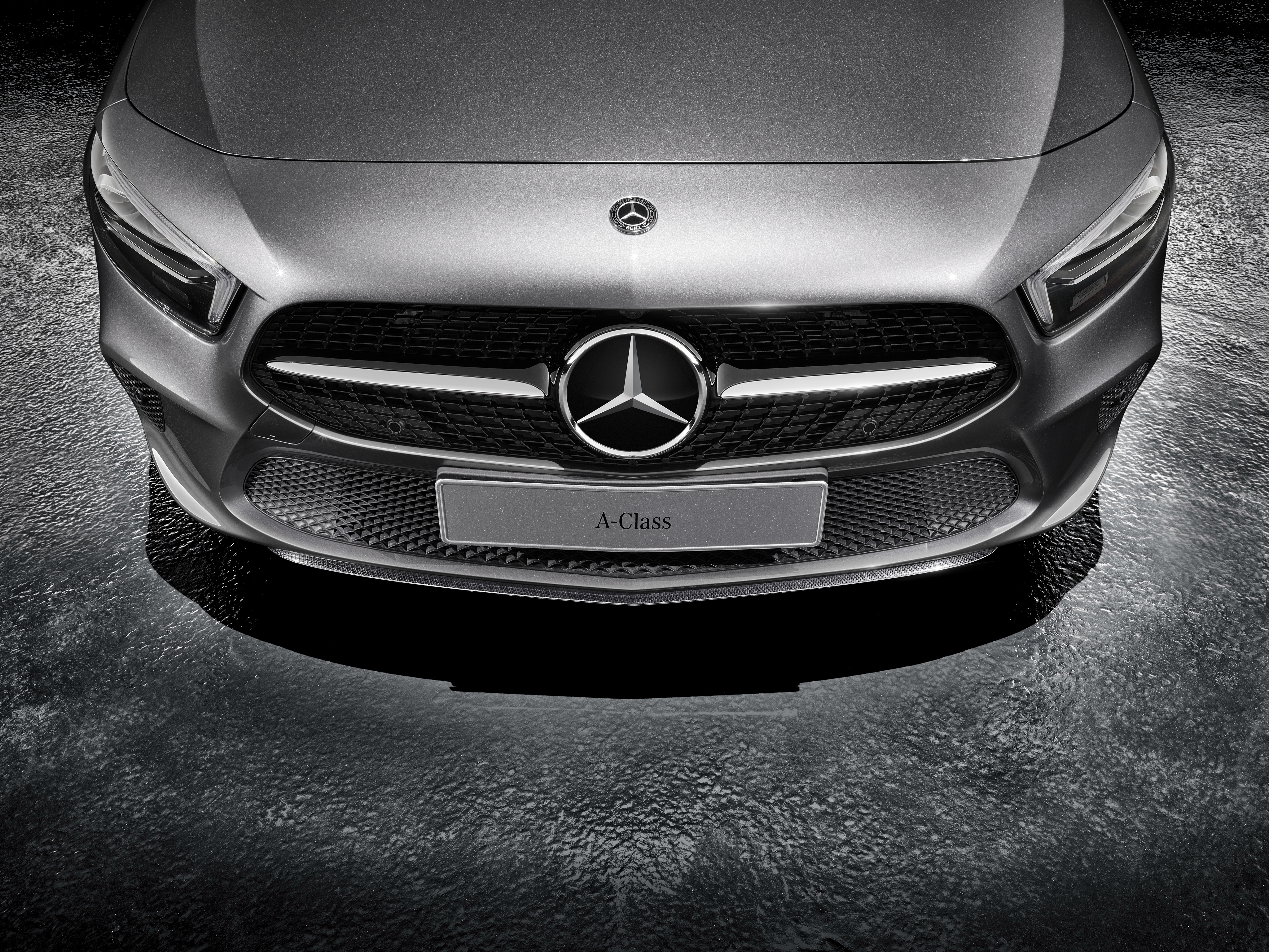 Mercedes-Benz A-Class Front Grille HD Wallpaper