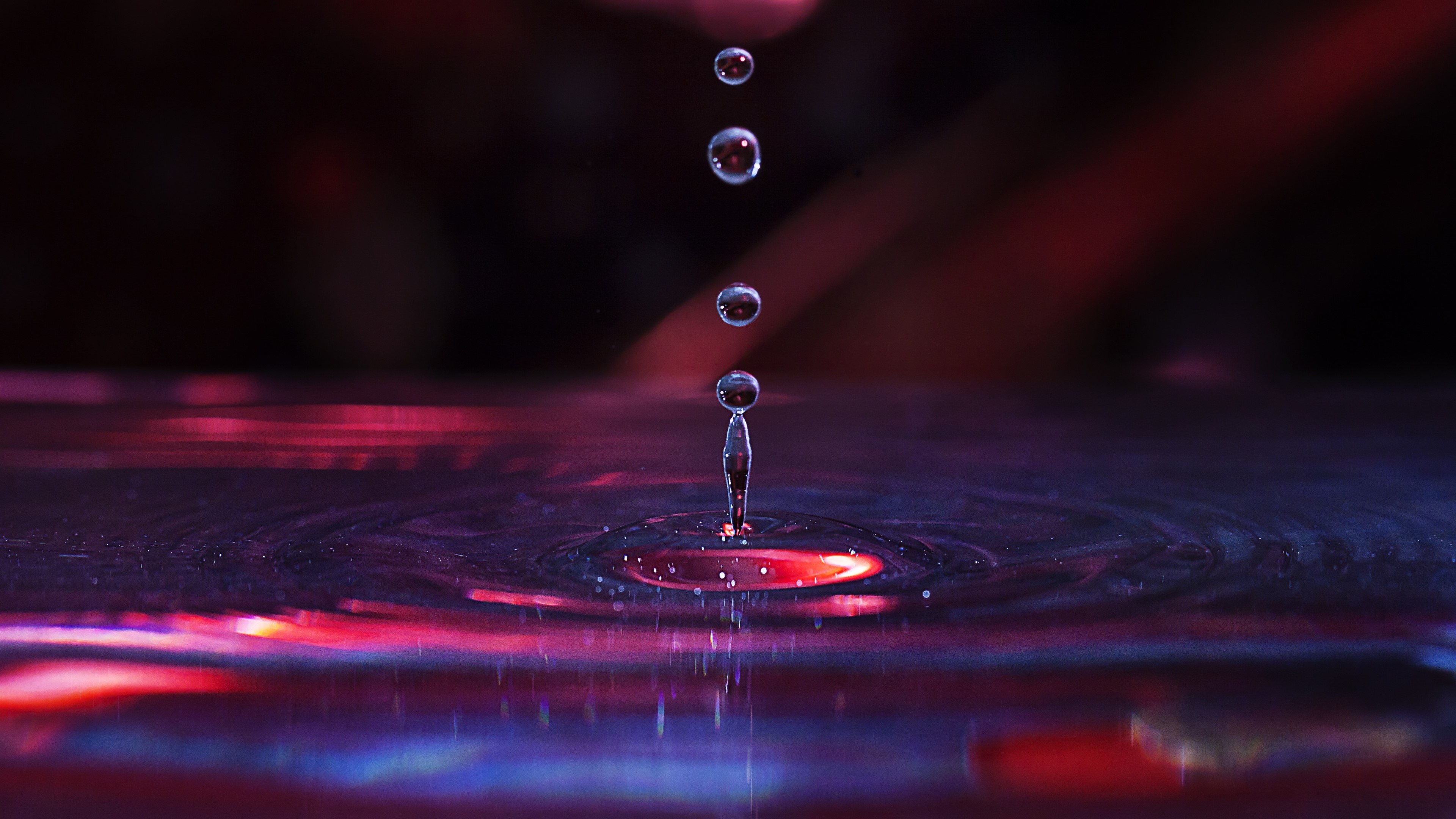 4K Water Drops HD Wallpaper