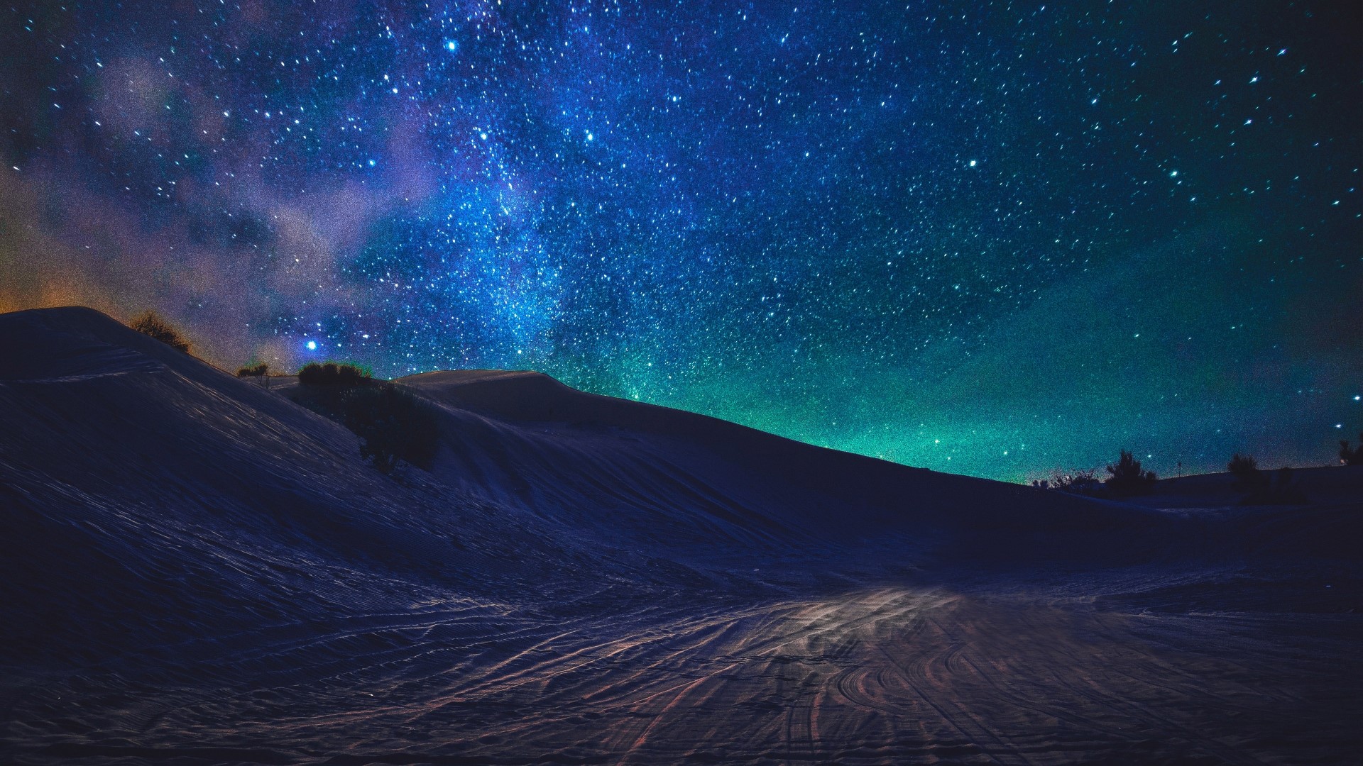 Starry night sky over snowy dunes HD Wallpaper