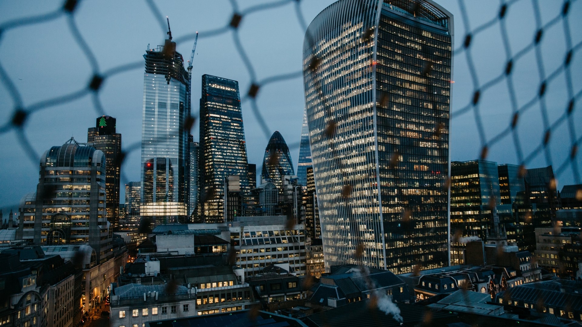 City of London skyscrapers at dusk HD Wallpaper