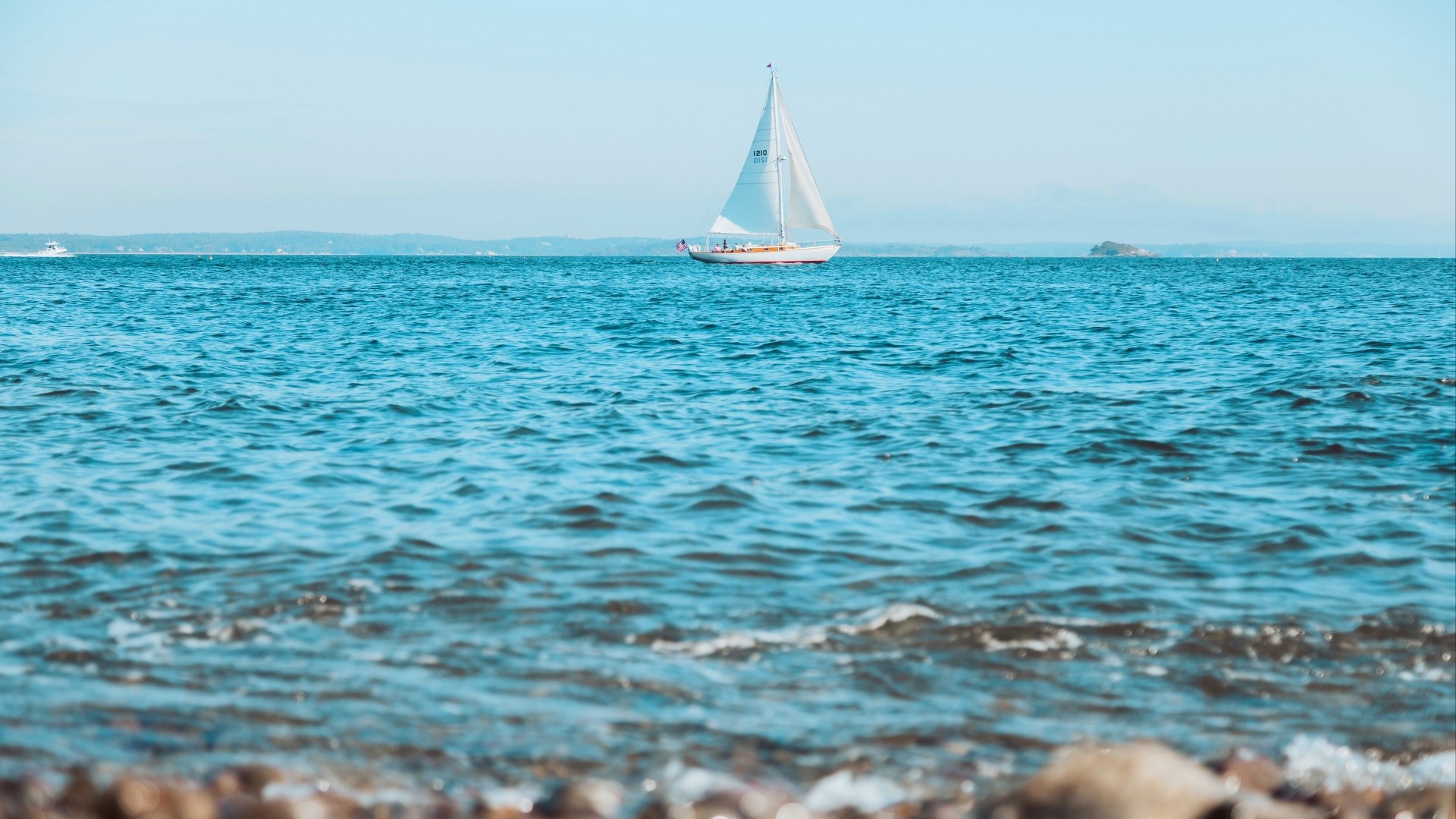 Sailboat on the water HD Wallpaper