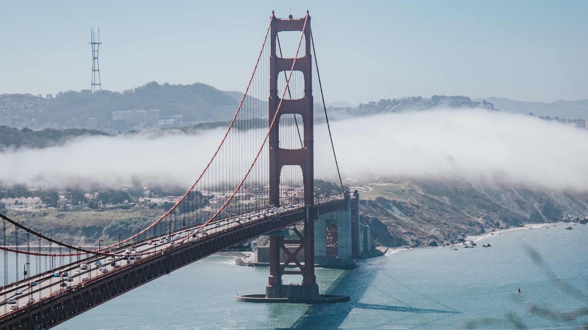 Golden Gate Bridge with Fog and San Francisco Skyline HD Wallpaper