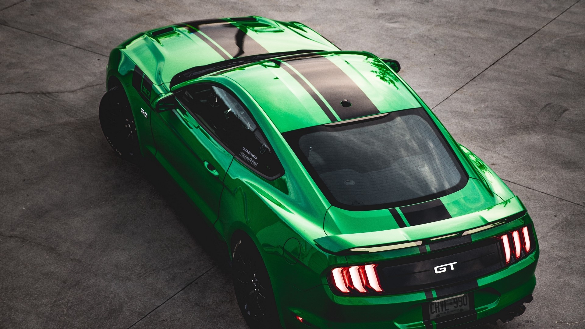 Green Ford Mustang GT with black stripes HD Wallpaper