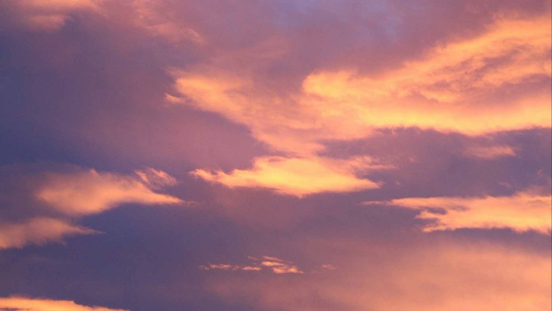 Sunset Sky with Orange and Purple Clouds HD Wallpaper