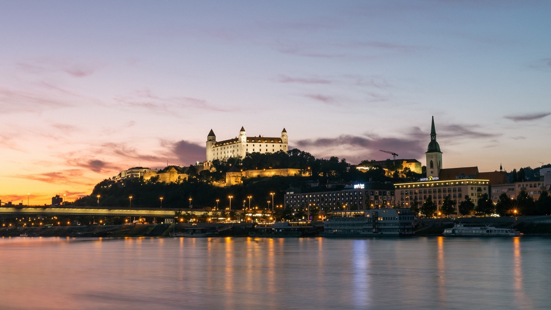 Bratislava Castle and St. Martin's Cathedral at dusk HD Wallpaper