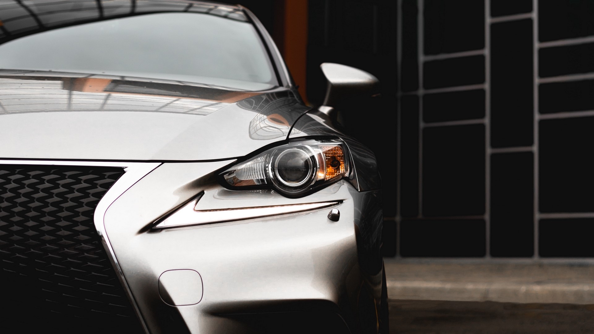 Lexus IS F headlight and grille HD Wallpaper