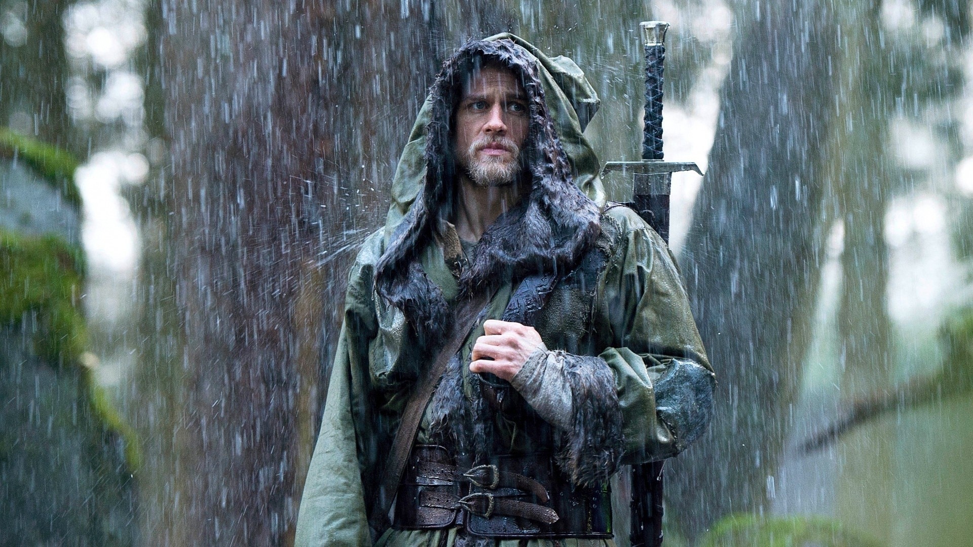 King Arthur in the rain HD Wallpaper