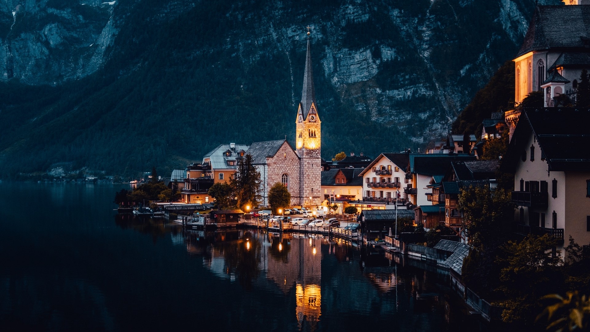 Hallstatt, Austria at night with lake reflection HD Wallpaper