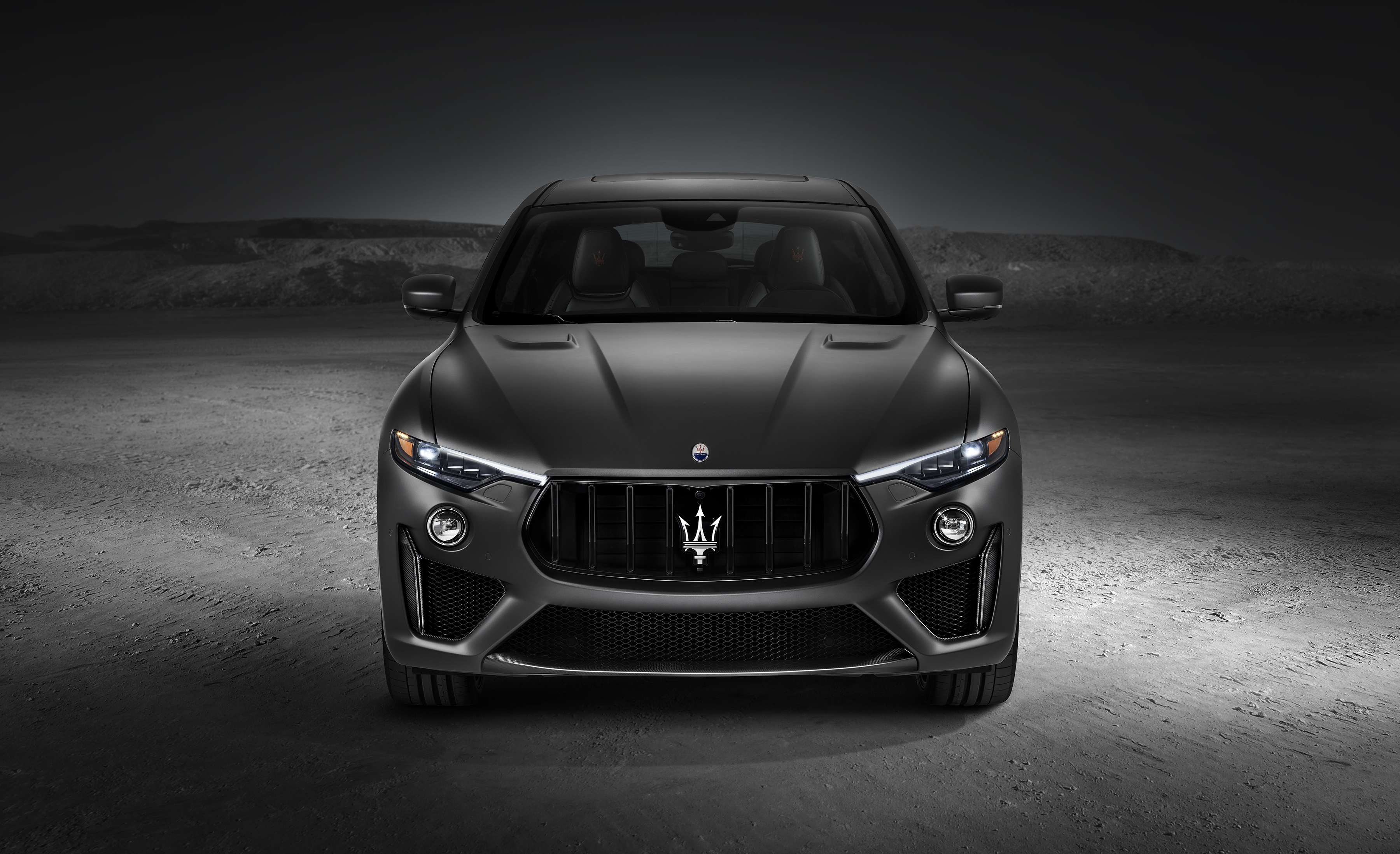 Maserati Levante Trofeo SUV HD Wallpaper