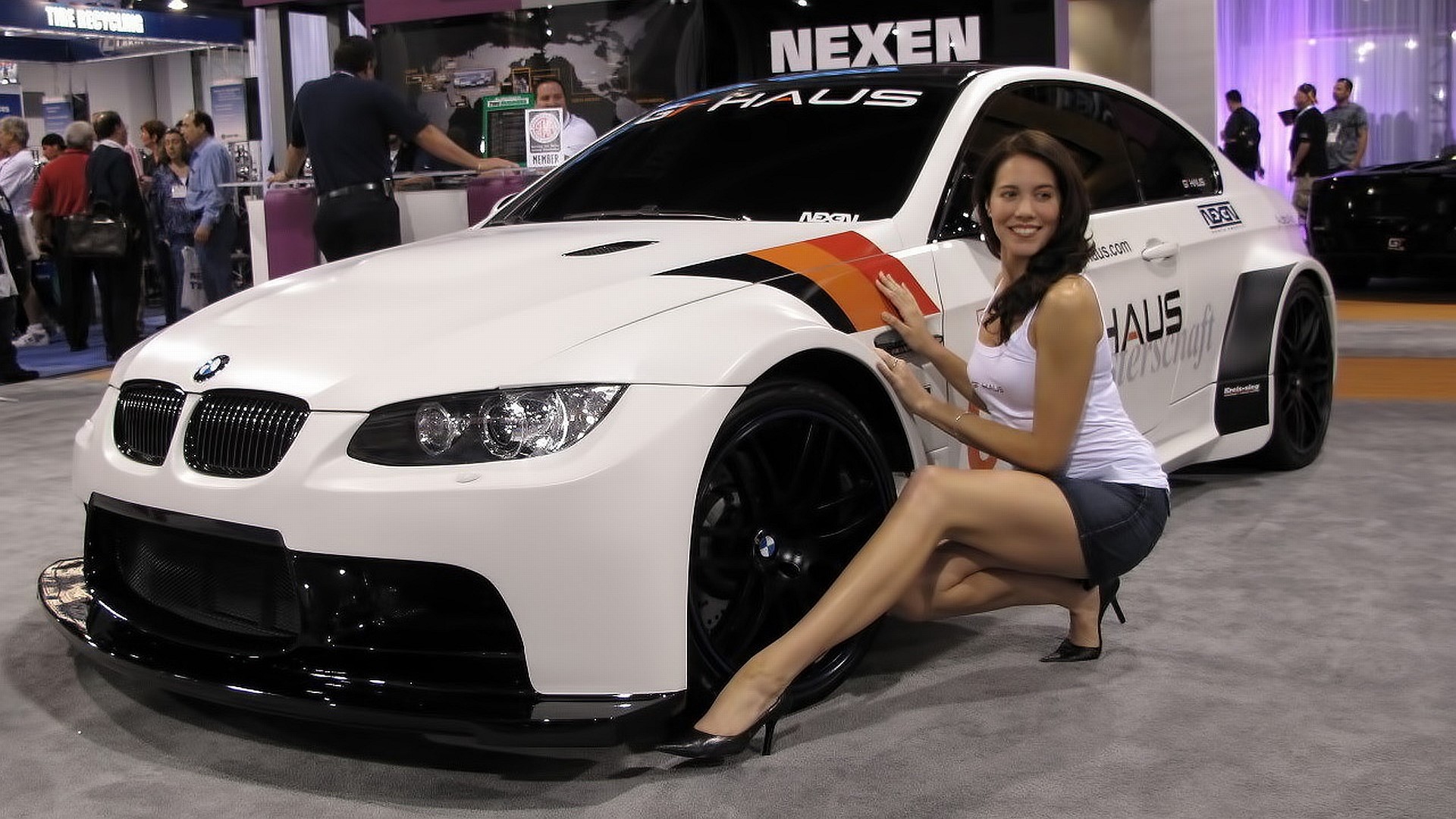 Woman posing with a white BMW M3 HD Wallpaper