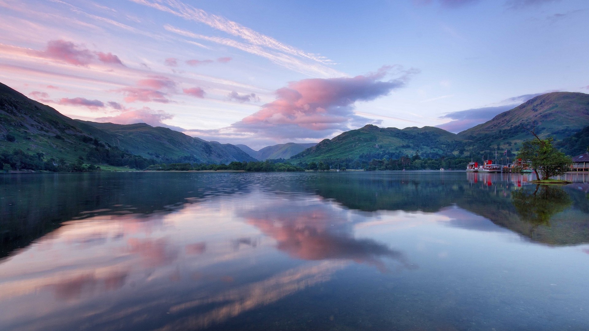 Lake and mountains with colorful clouds at sunrise HD Wallpaper