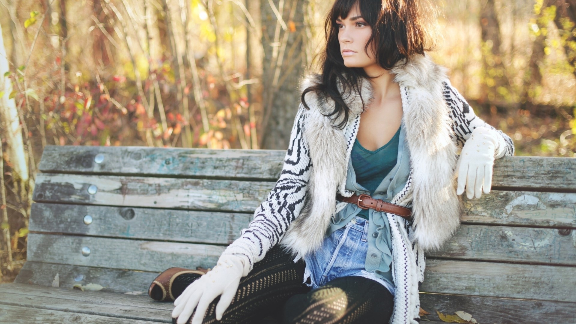 Girl on a wooden bench in autumn HD Wallpaper