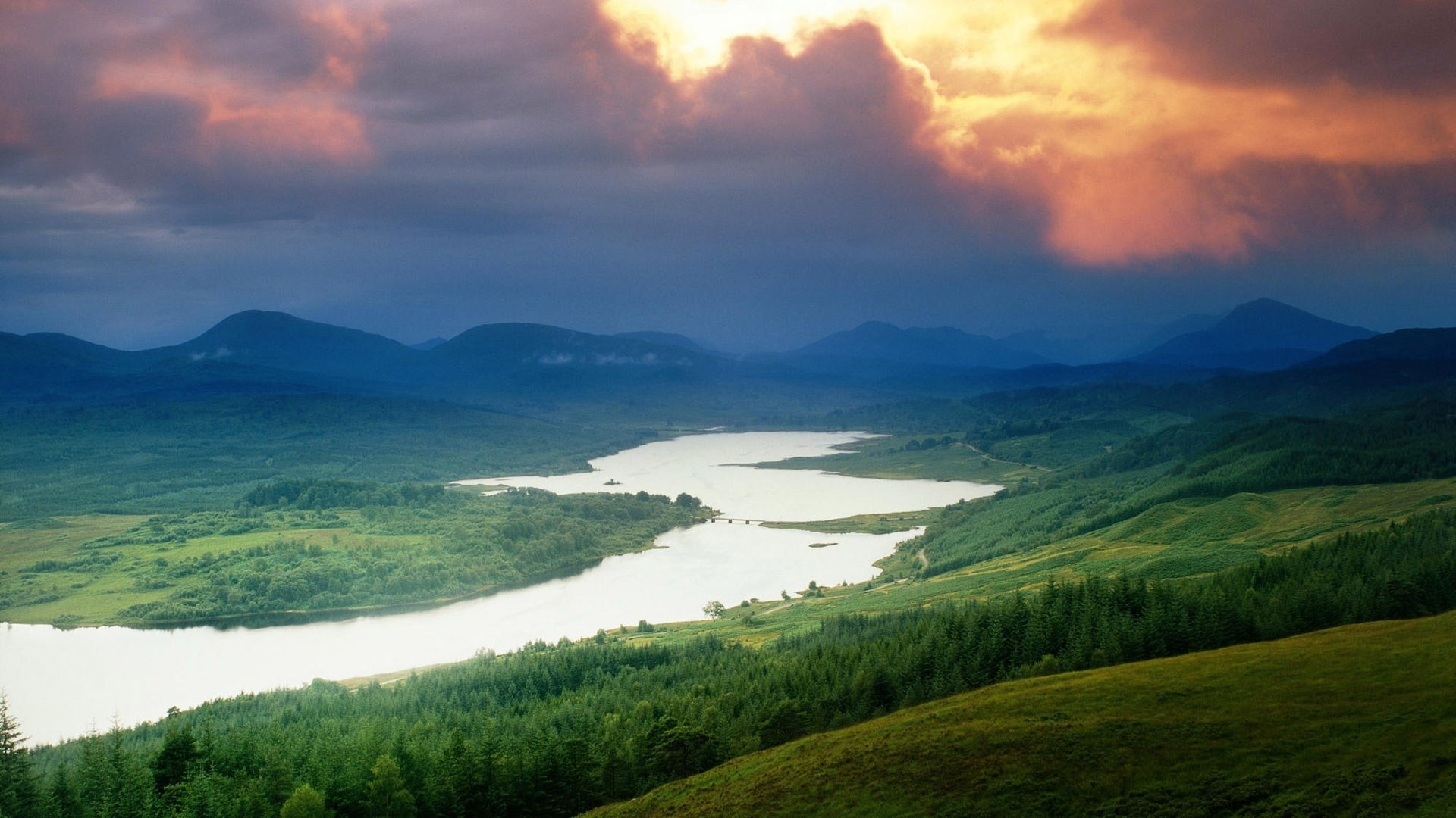 River and mountains with dramatic clouds HD Wallpaper