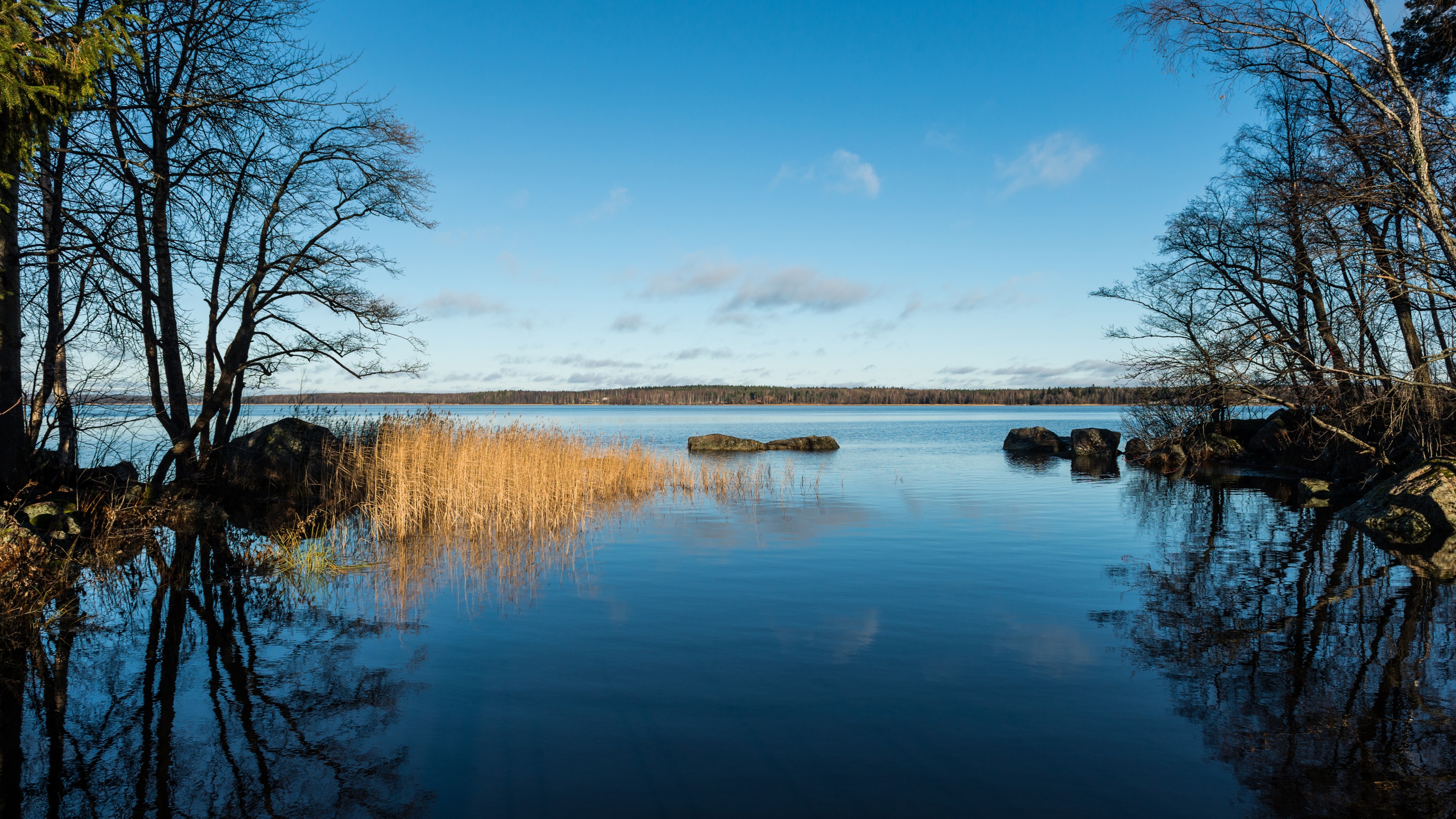 4K Vyborg Lake Landscape HD Wallpaper