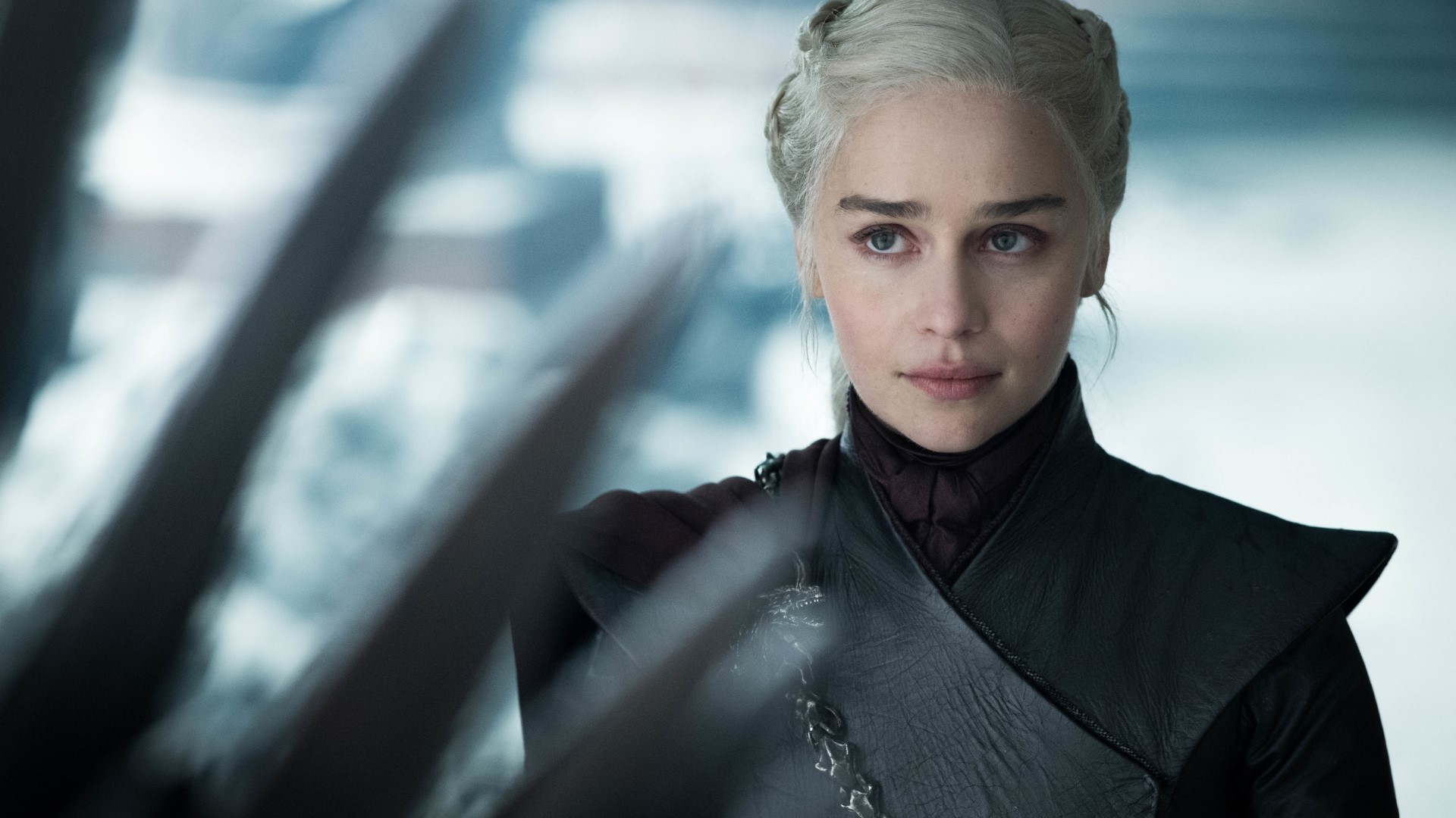 Daenerys Targaryen from Game of Thrones HD Wallpaper