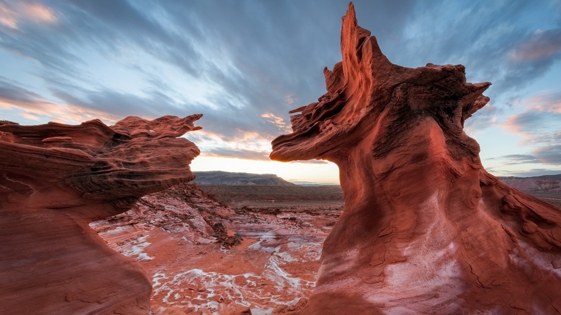 Red rock formations at sunset HD Wallpaper