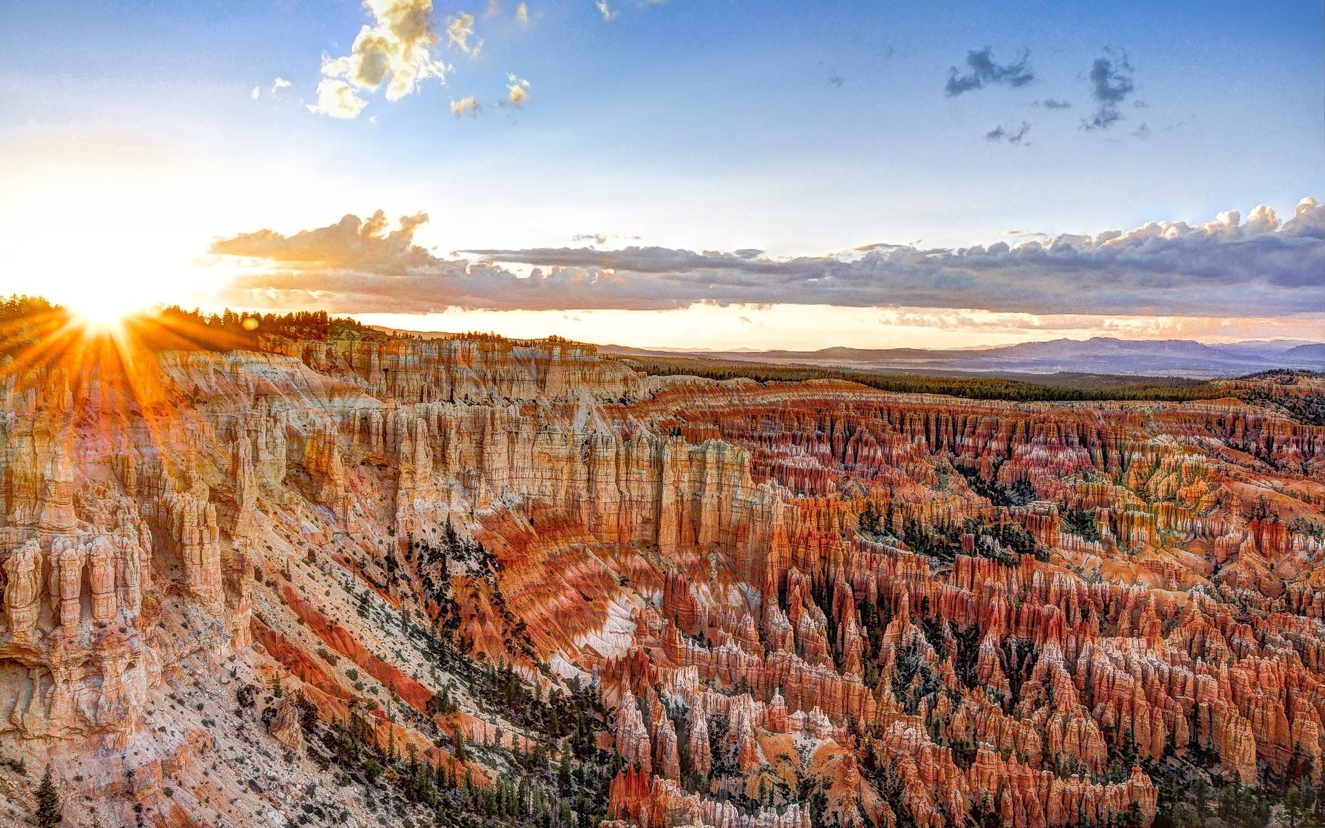 Bryce Canyon National Park at Sunrise HD Wallpaper