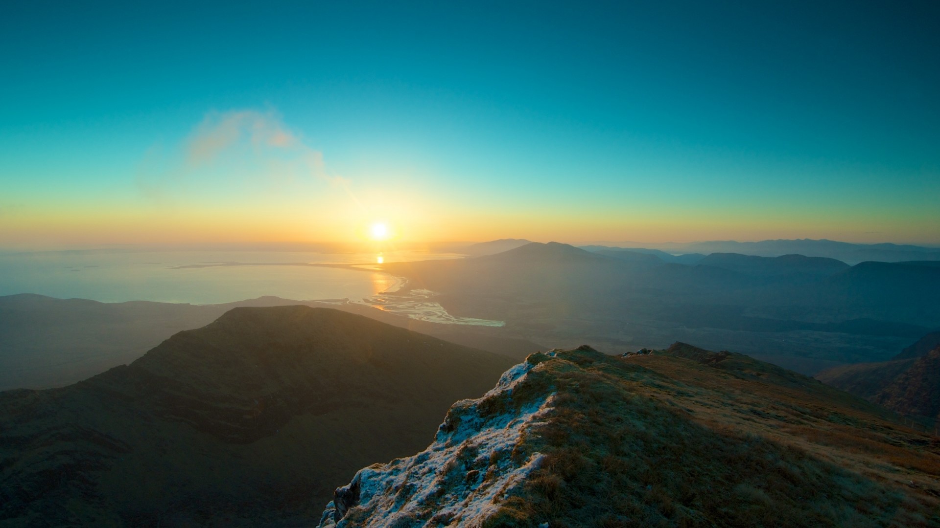 Sunrise over mountains and sea HD Wallpaper
