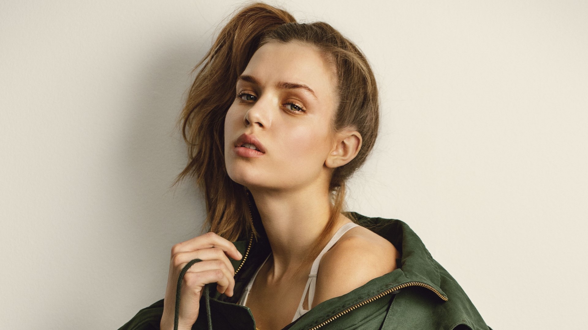 Josephine Skriver wearing a green jacket HD Wallpaper