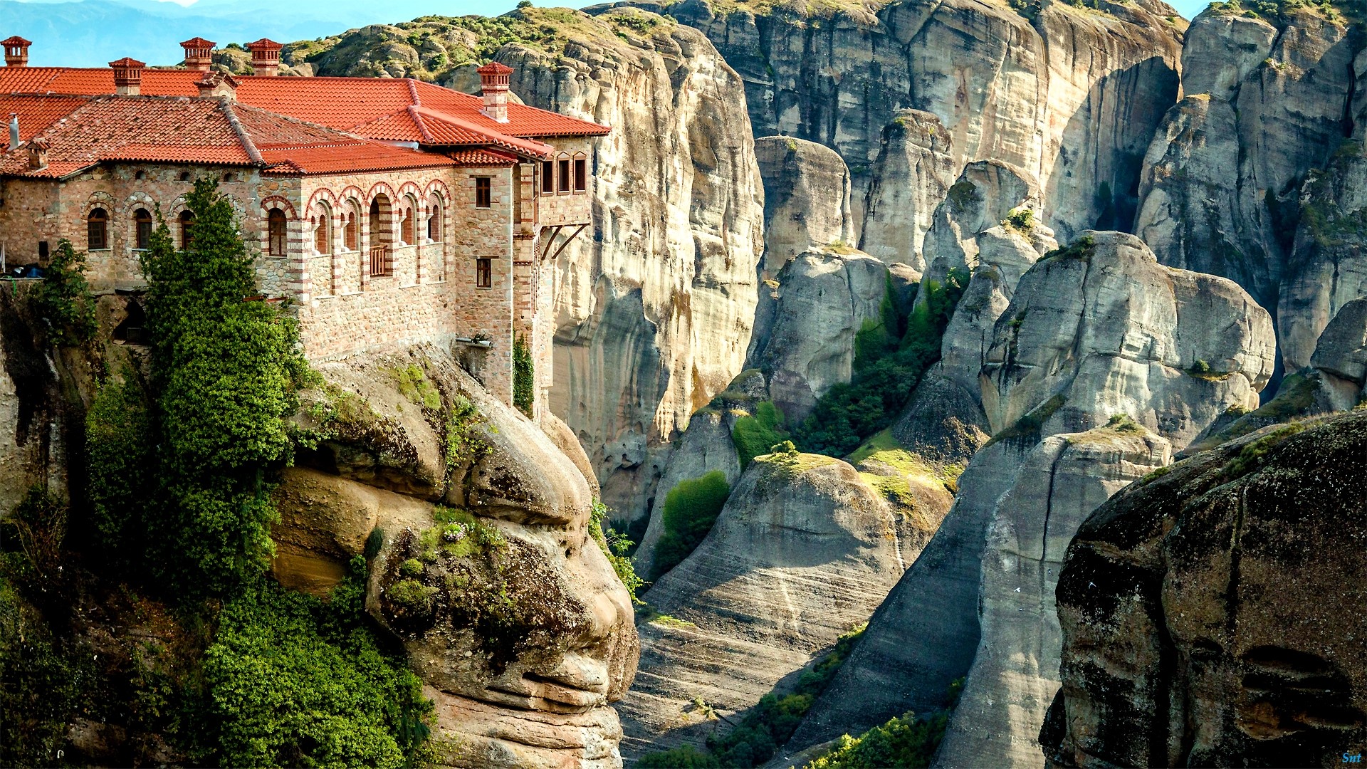Monastery of Great Meteoron, Meteora, Greece HD Wallpaper