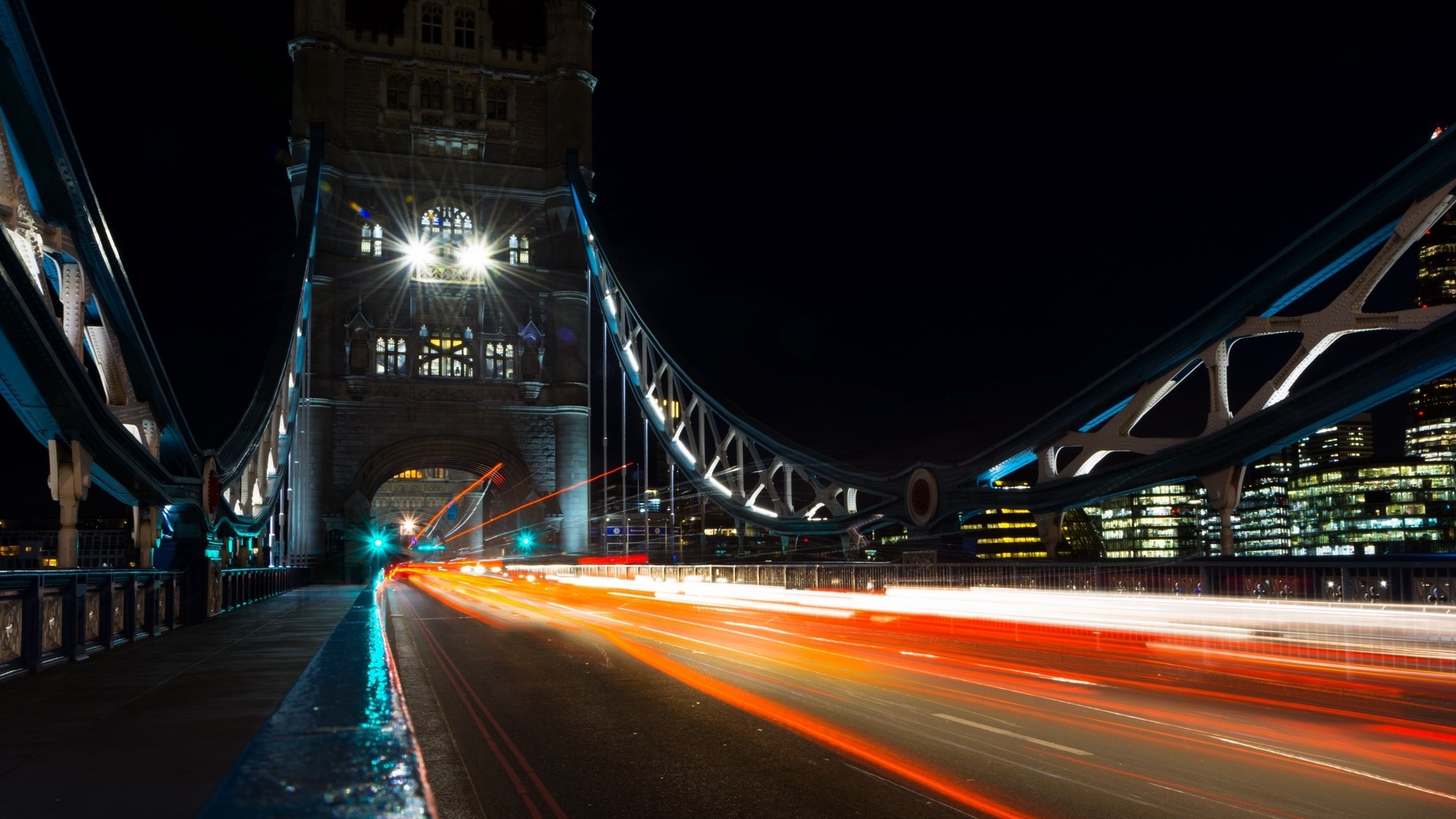 Tower Bridge at Night with Light Trails HD Wallpaper