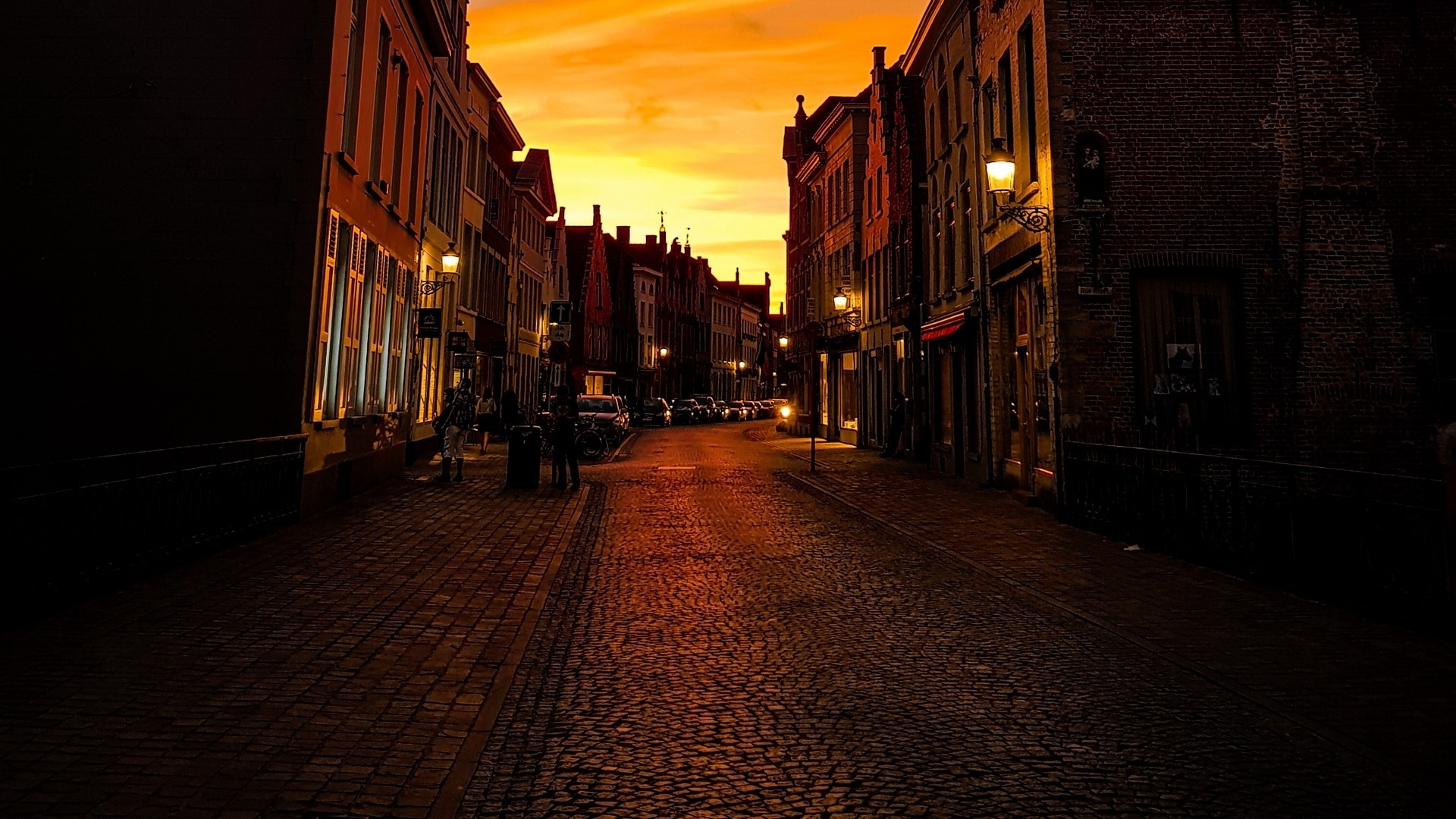 Street at sunset HD Wallpaper