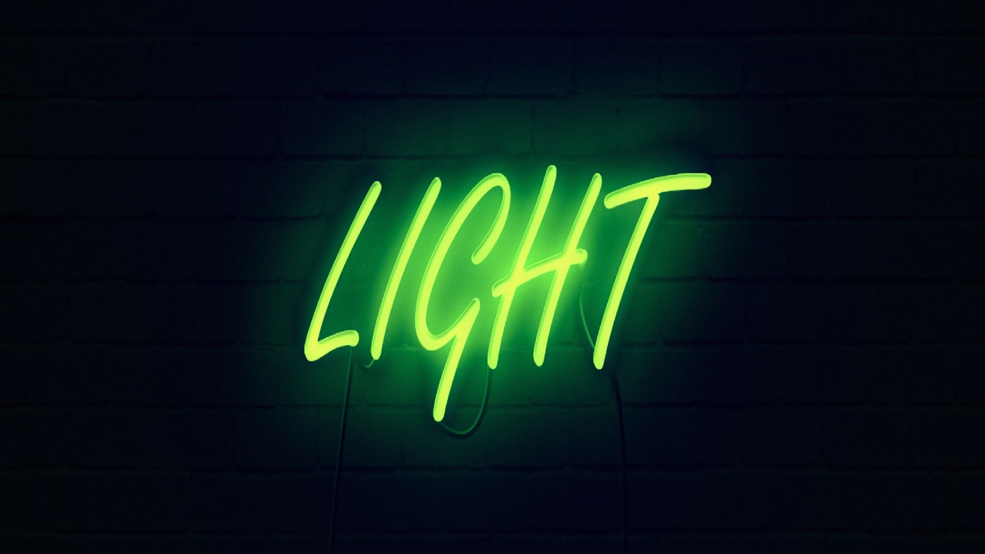 Green neon sign spelling "LIGHT" HD Wallpaper