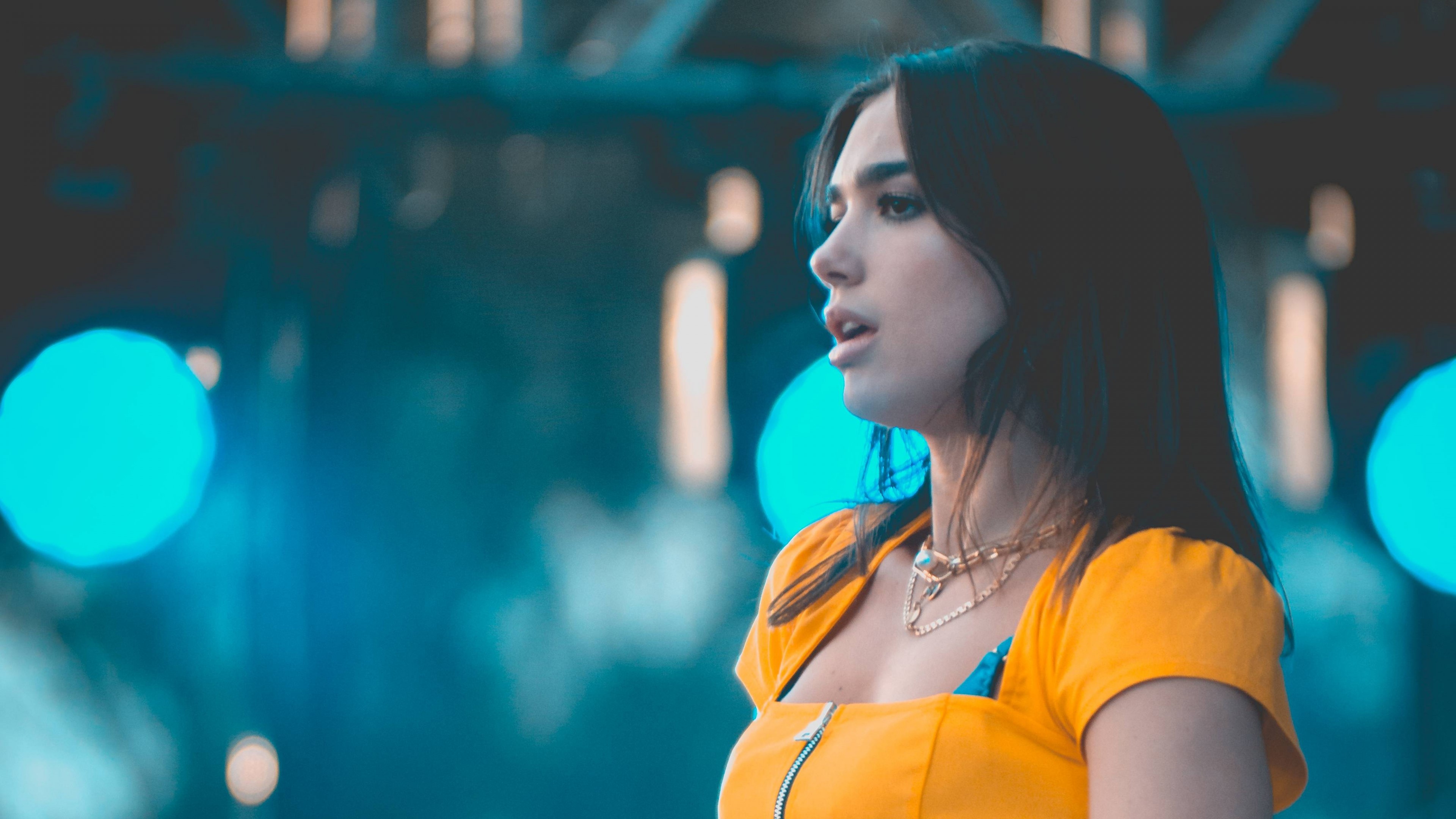Dua Lipa HD Wallpaper