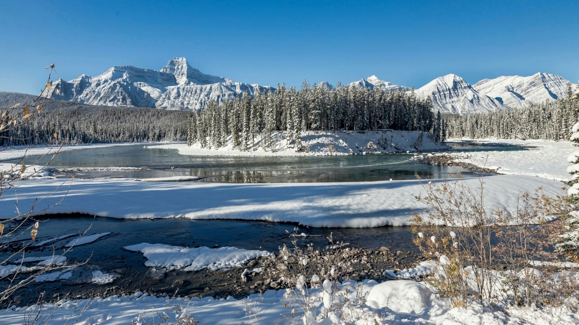 Snowy Mountains and River Landscape HD Wallpaper