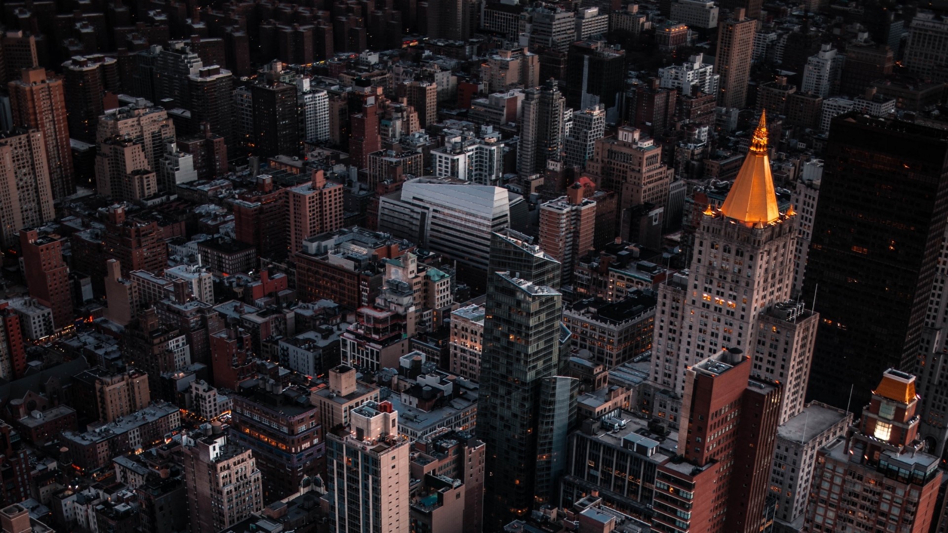 Aerial view of New York City skyscrapers at dusk HD Wallpaper