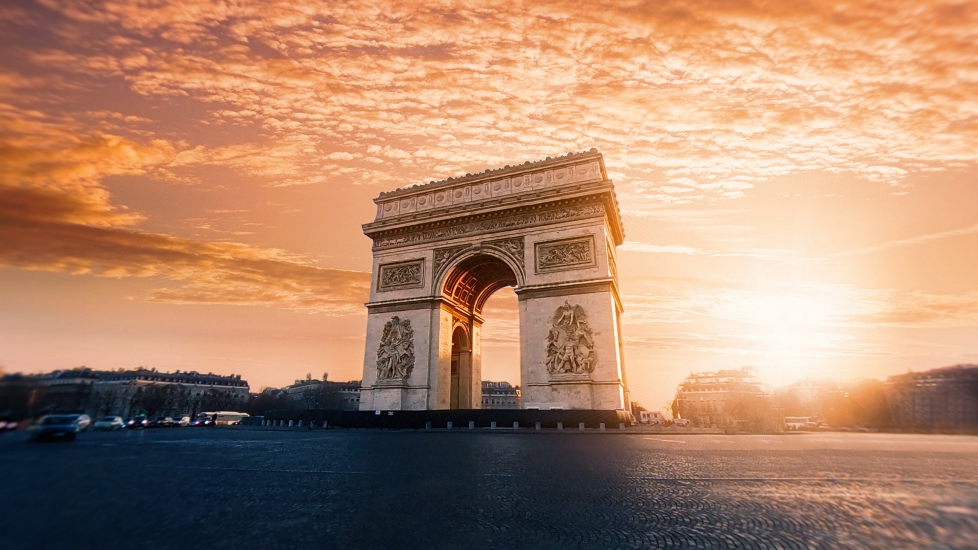 Arc de Triomphe at sunset in Paris HD Wallpaper