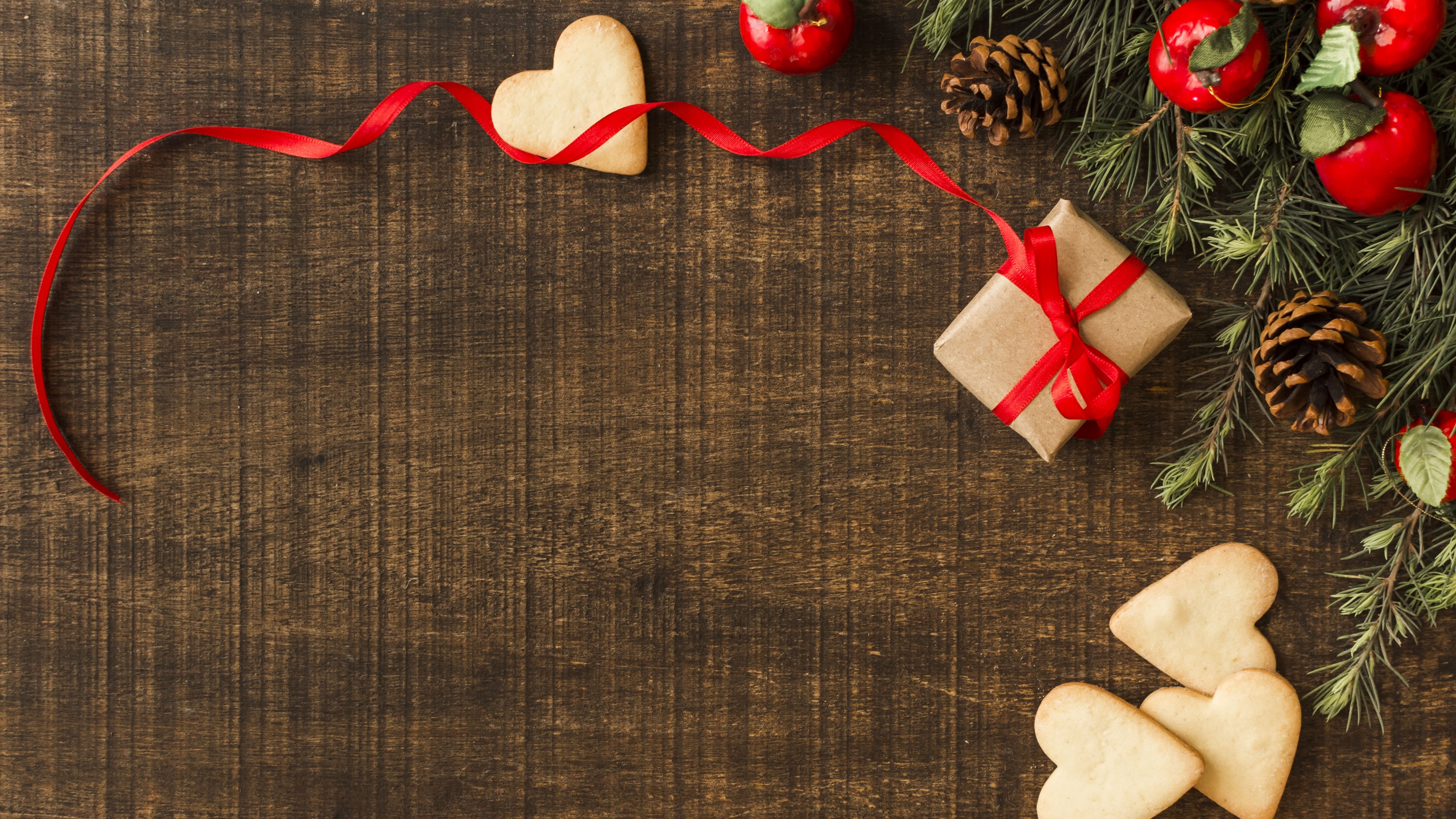 4K New Year Cookies and Gift HD Wallpaper